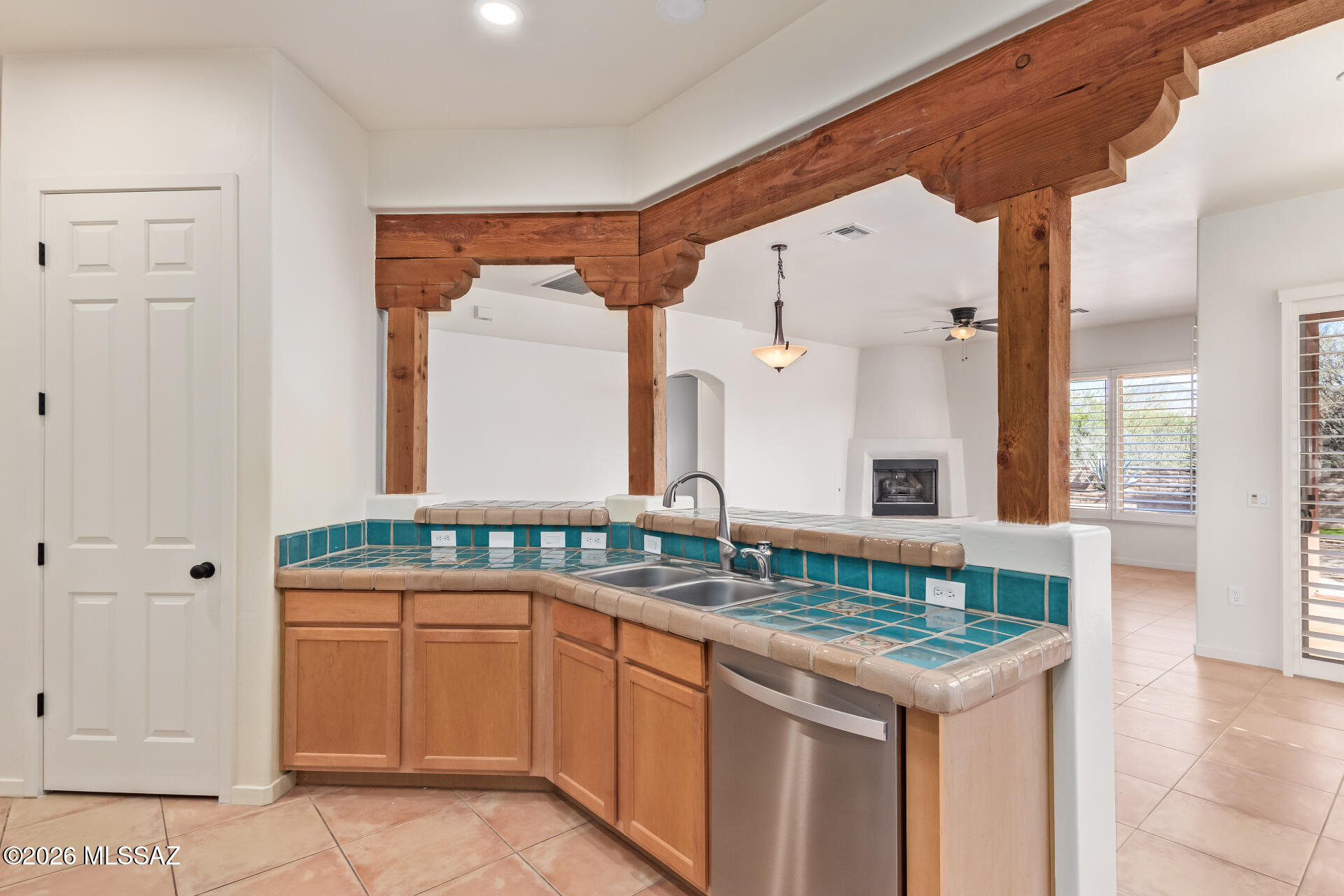 135 Calle Frida Kahlo