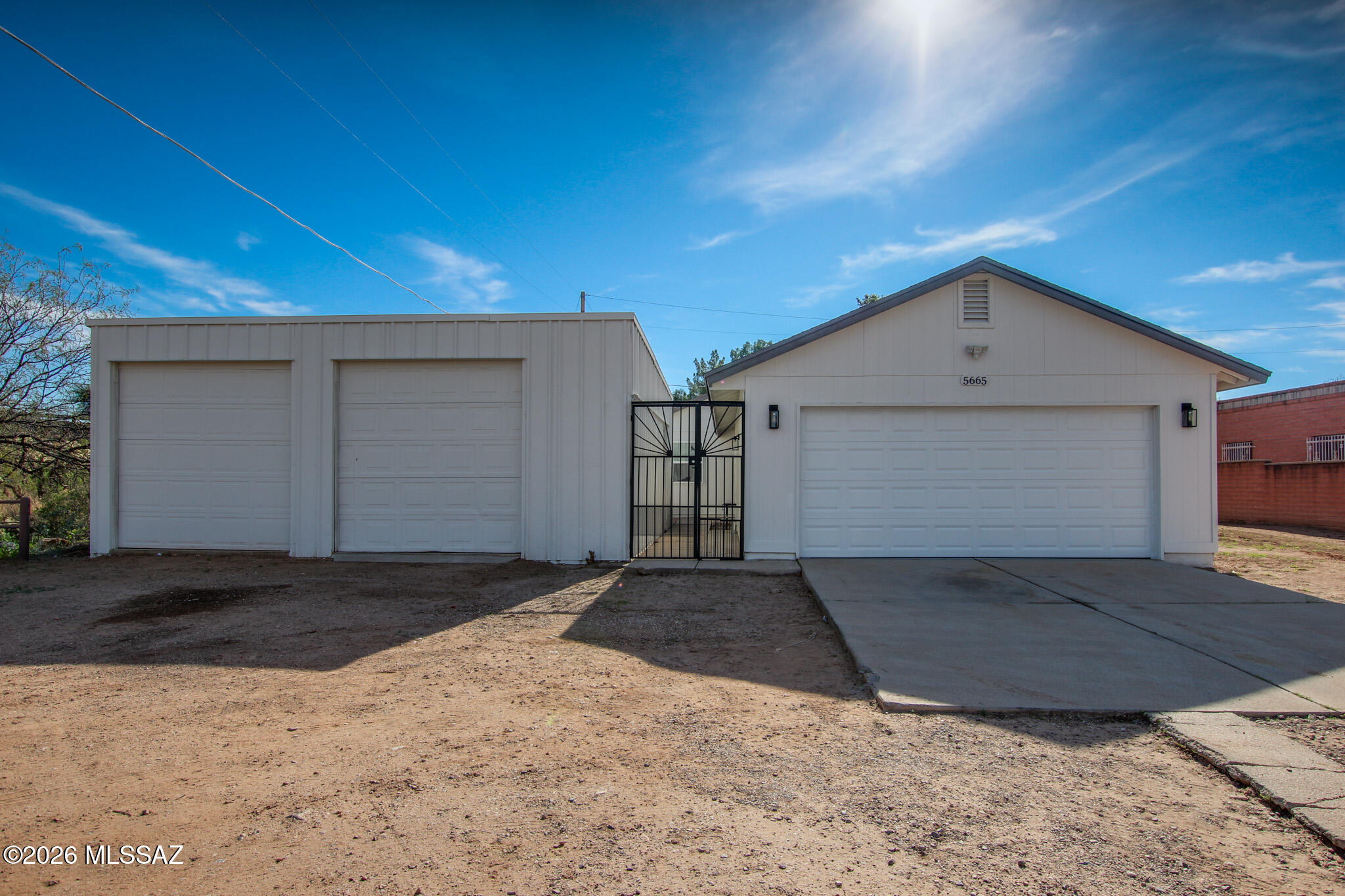 5665 S Catalina Avenue