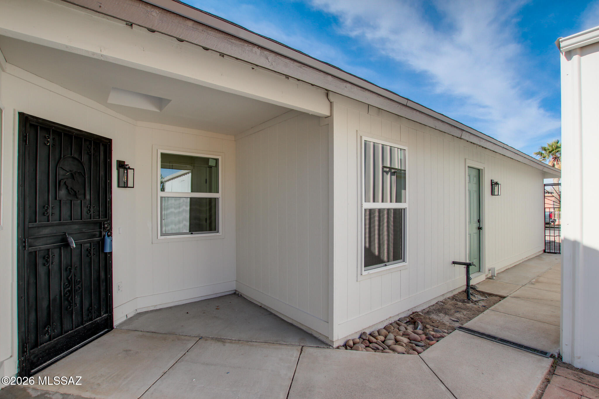 5665 S Catalina Avenue