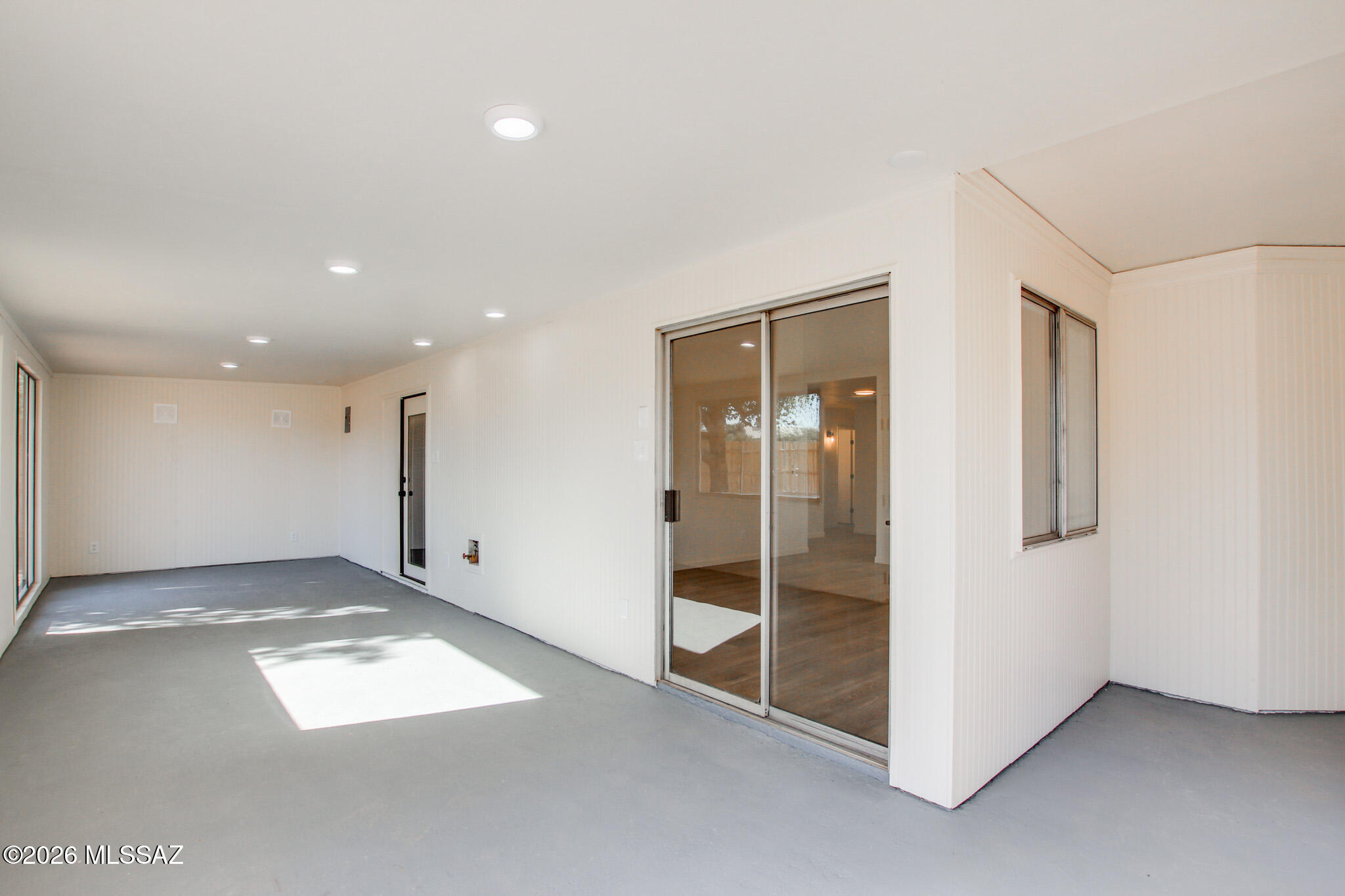 5665 S Catalina Avenue