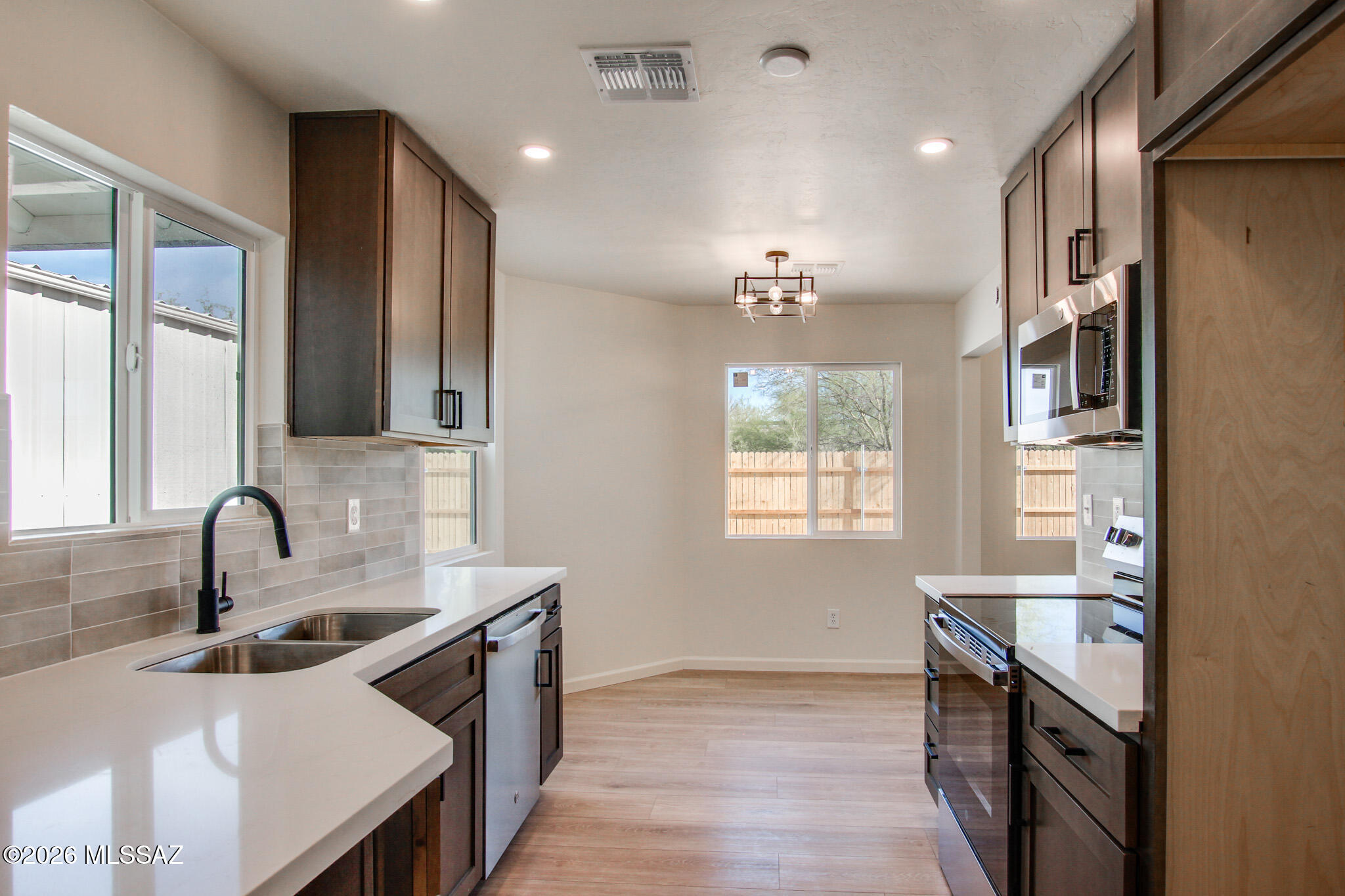 5665 S Catalina Avenue