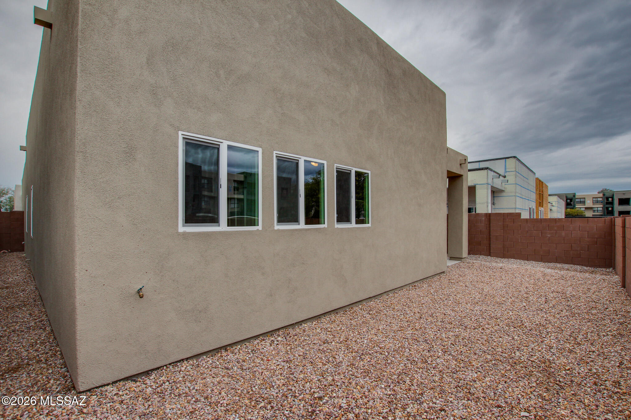 4214 N Lulu Court