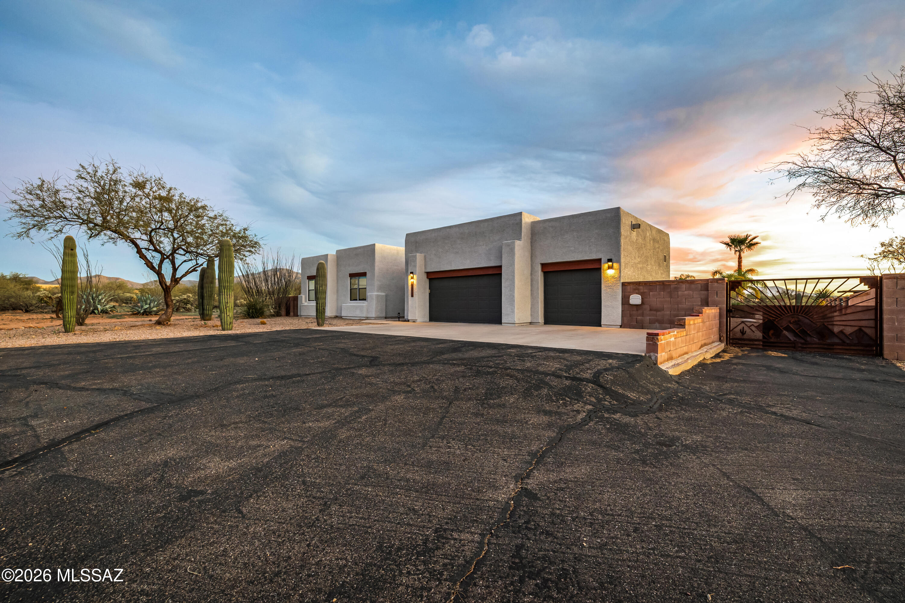 16244 S Sycamore Ridge Trail