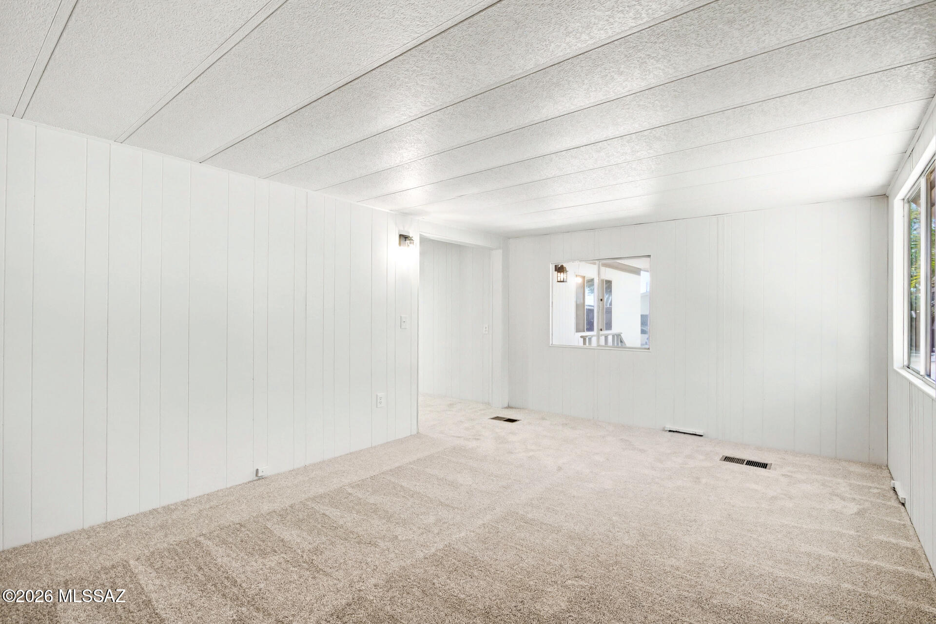 5422 W Circle Z Street