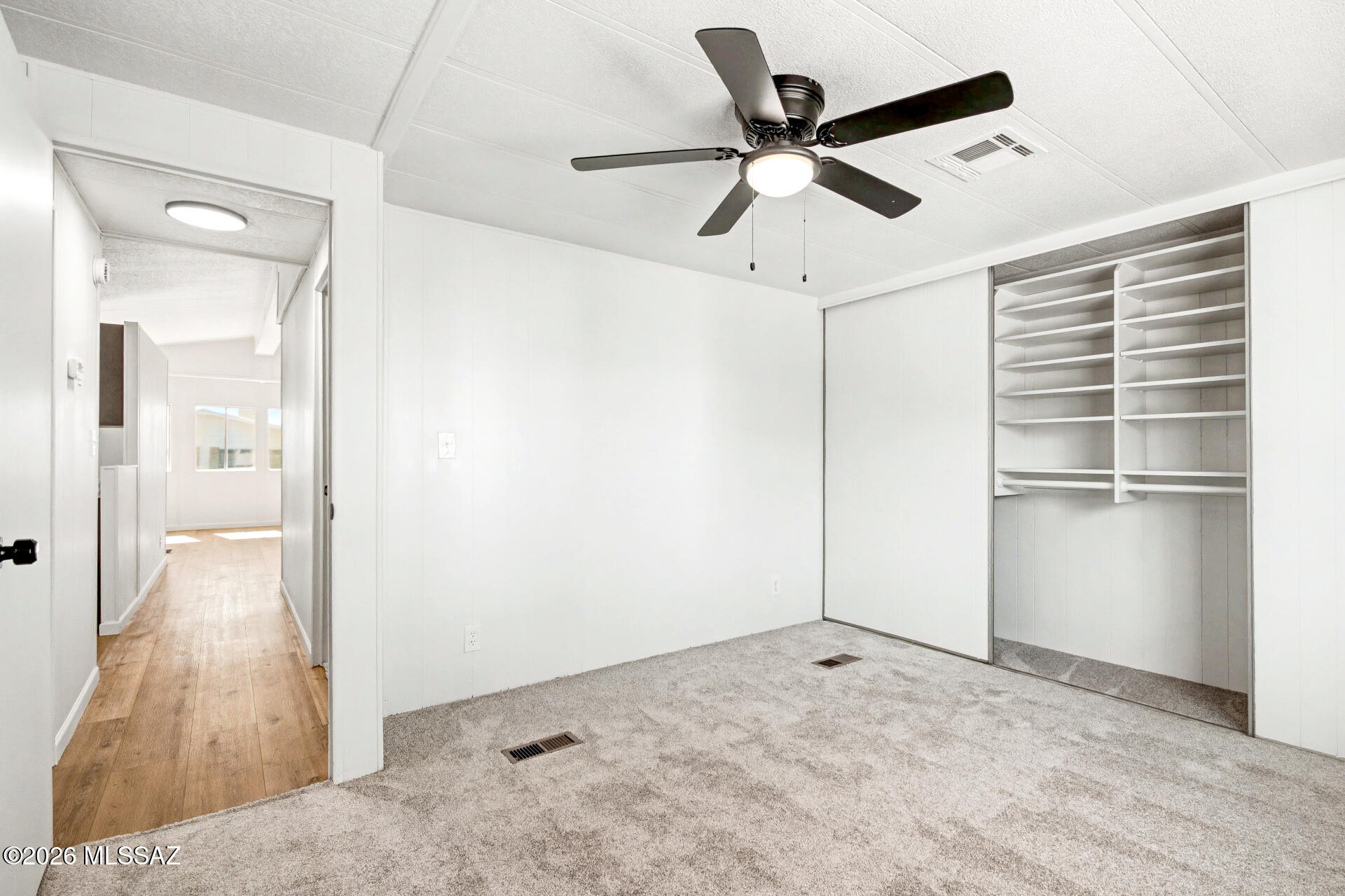 5422 W Circle Z Street