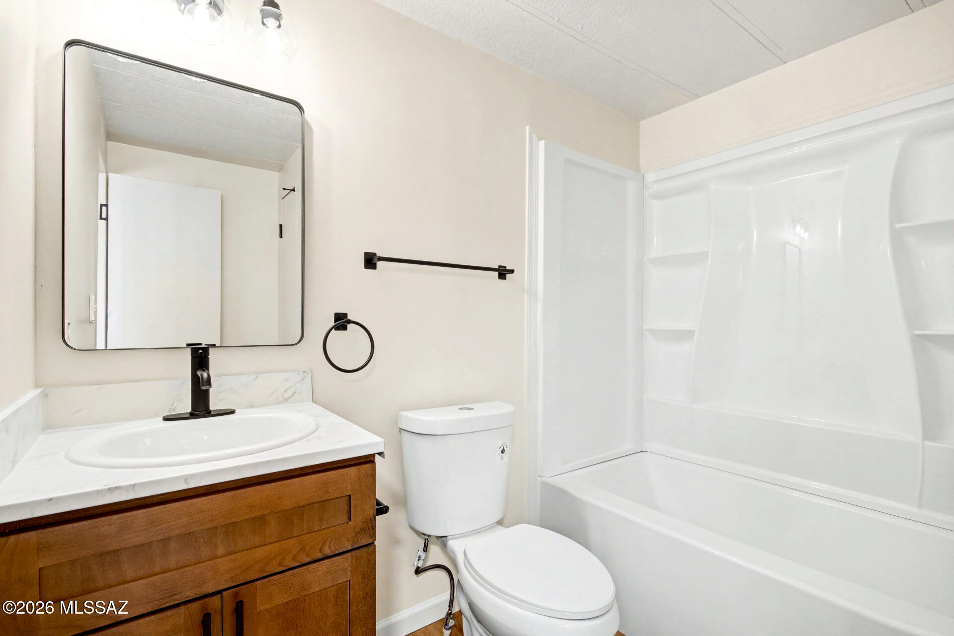 5422 W Circle Z Street