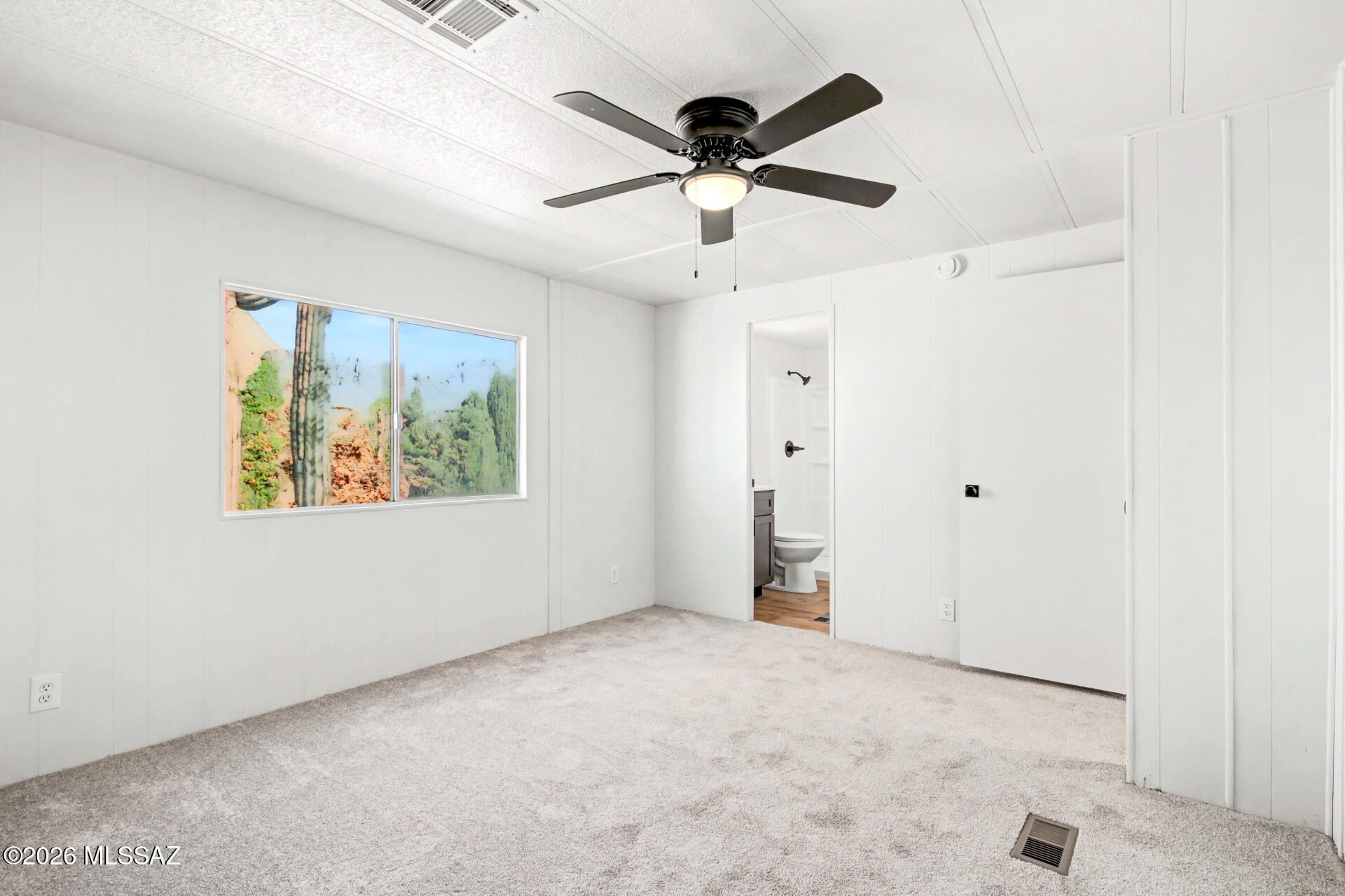 5422 W Circle Z Street