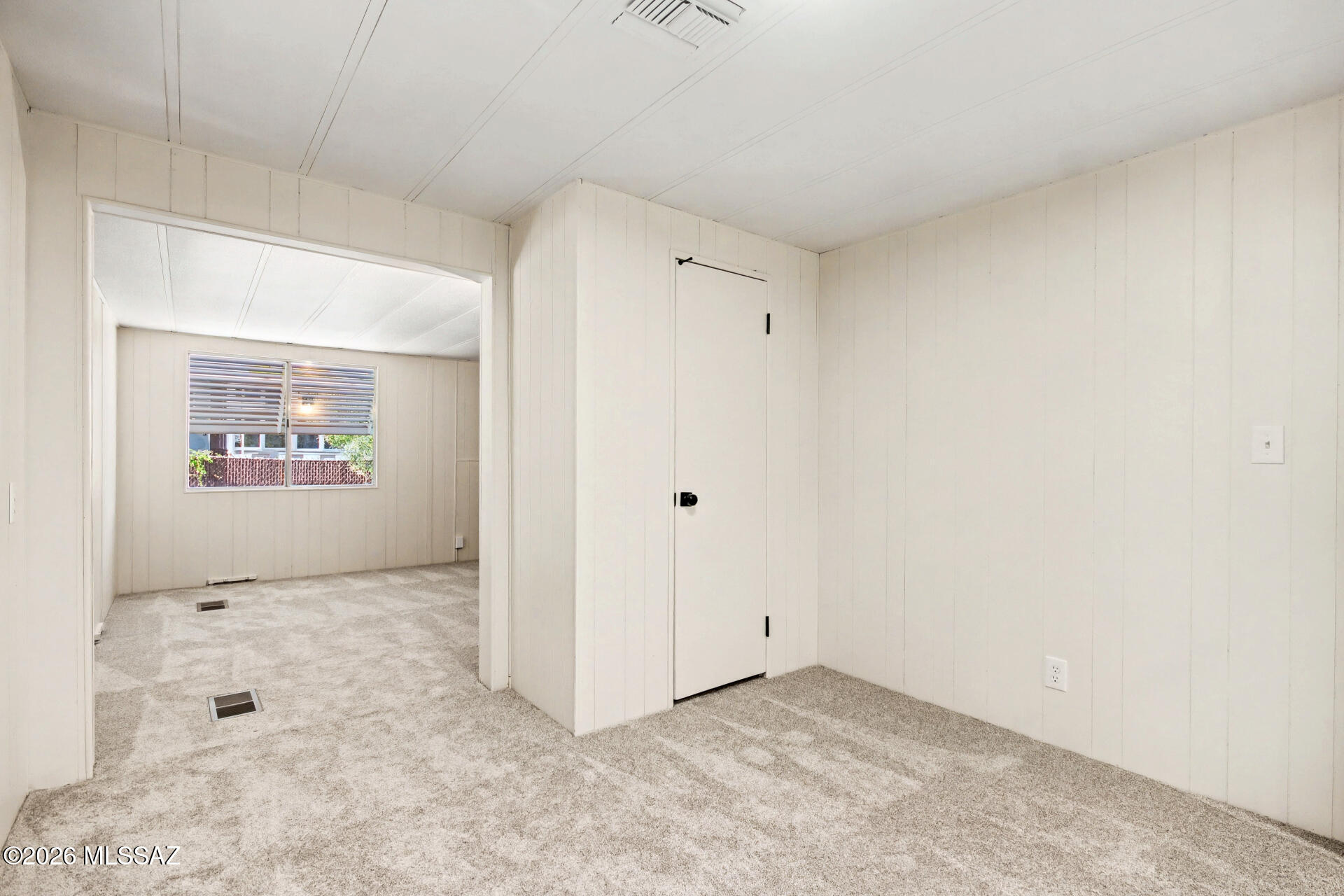 5422 W Circle Z Street