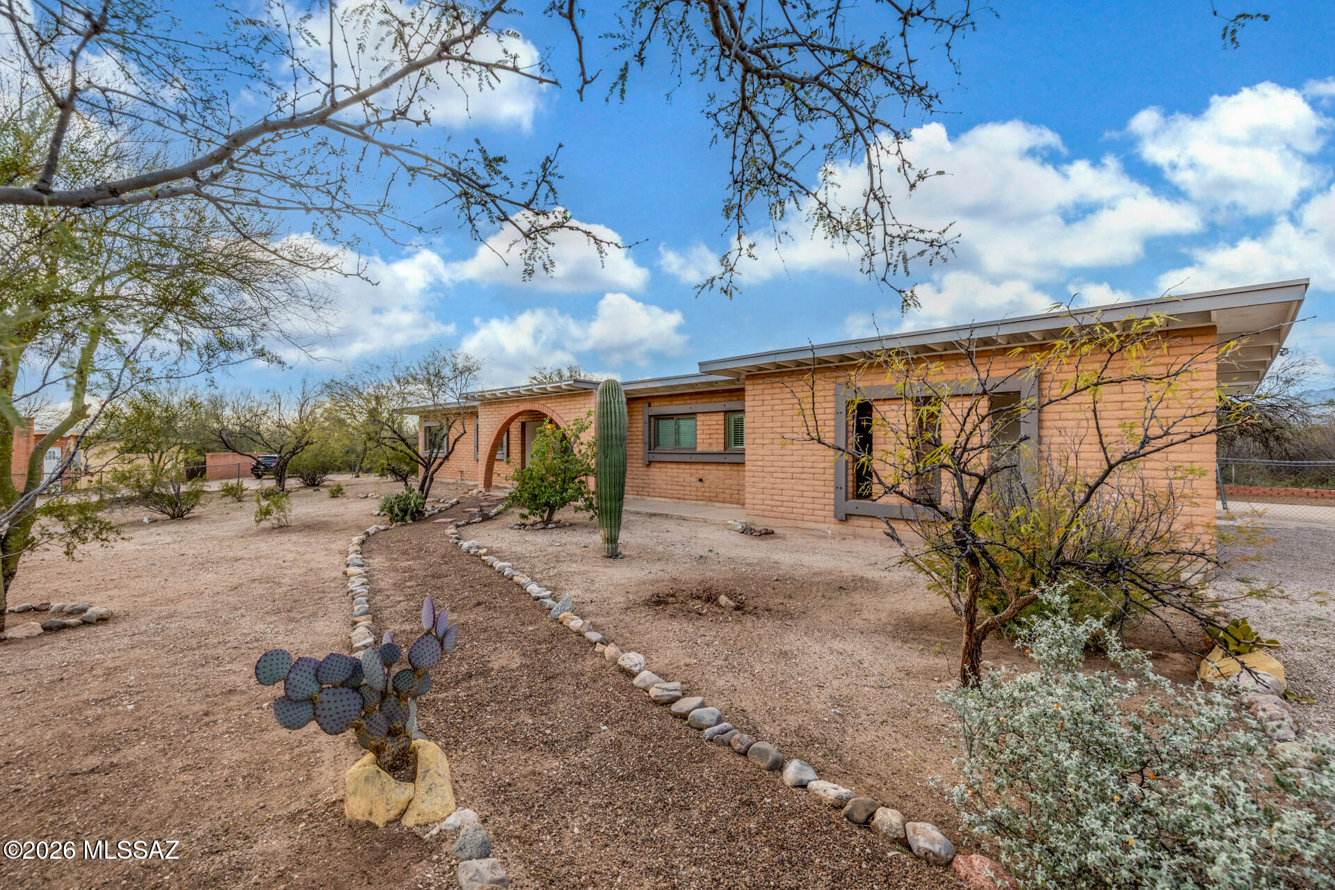 12521 E Calle Tatita