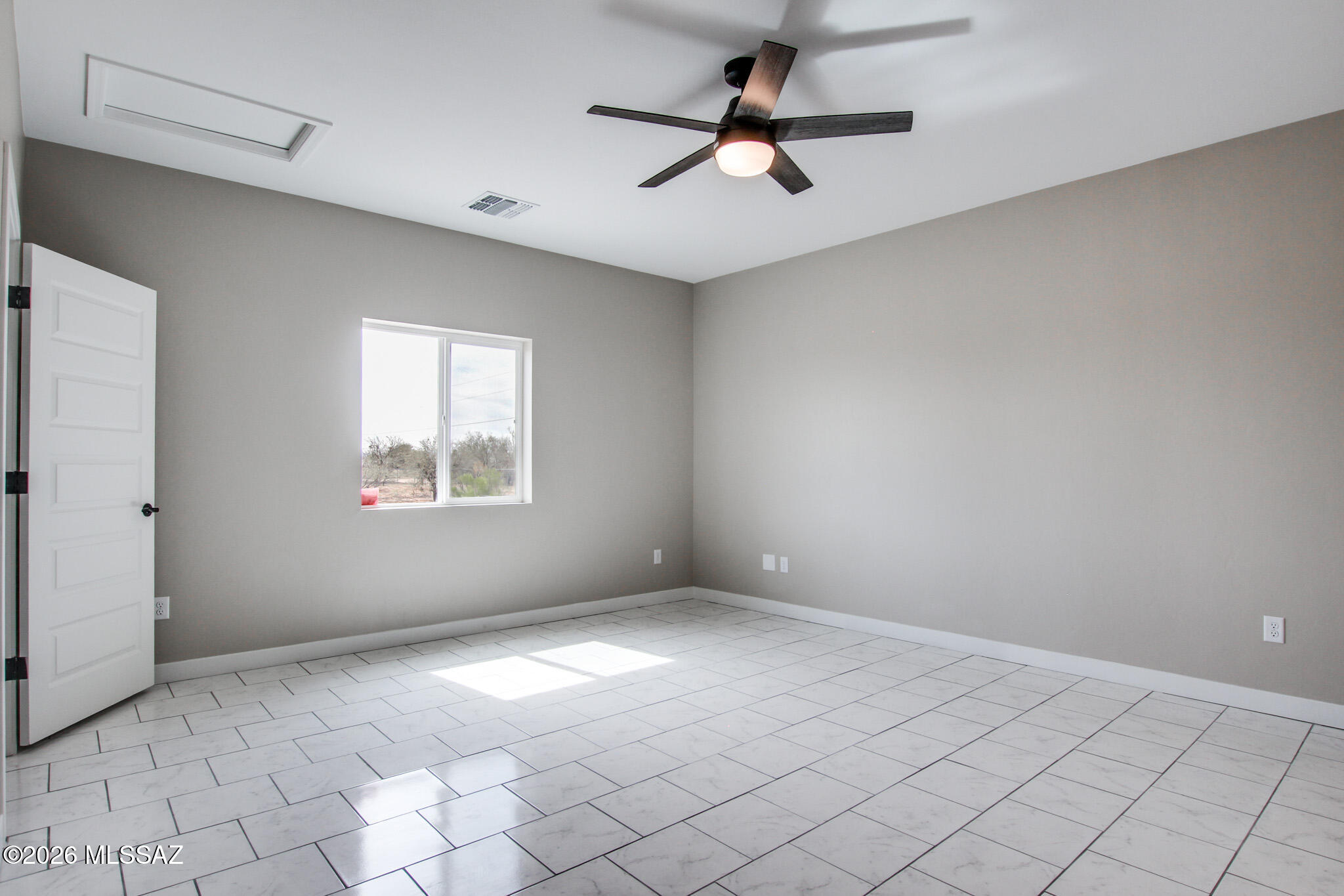 12525 N Flintlock Road 32