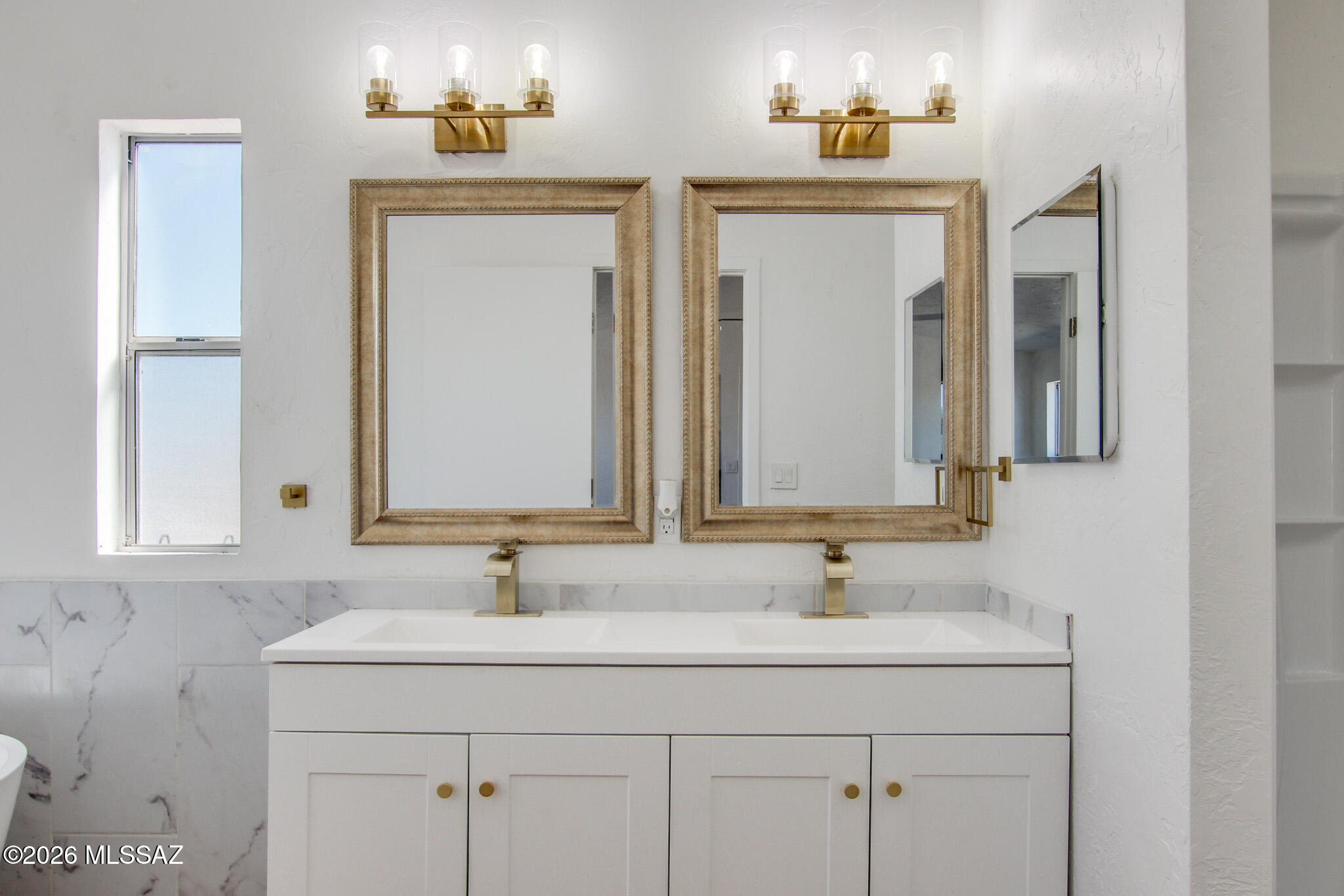 12160 N Antelope Road