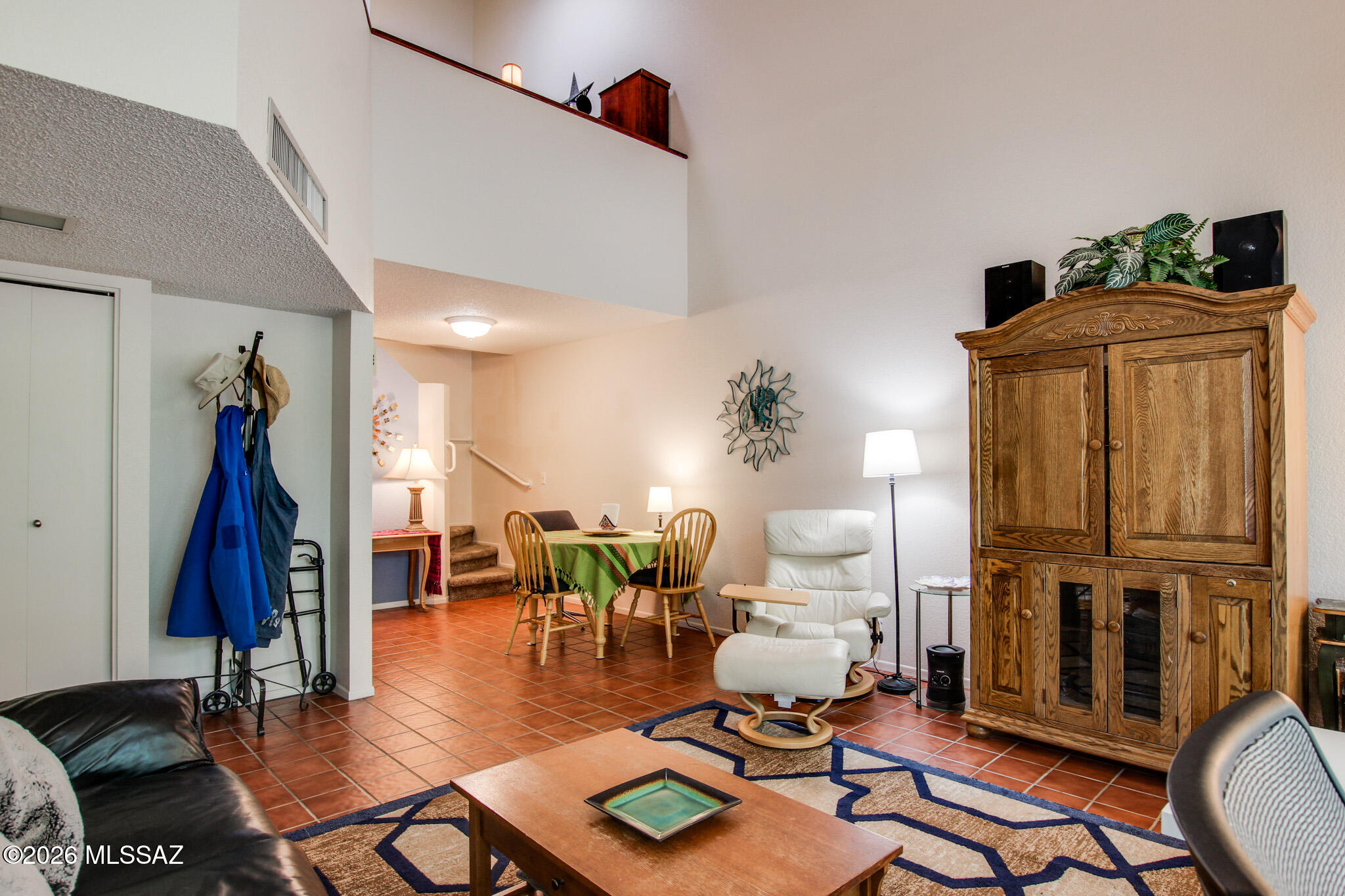 3109 E Corte De La Raqueta