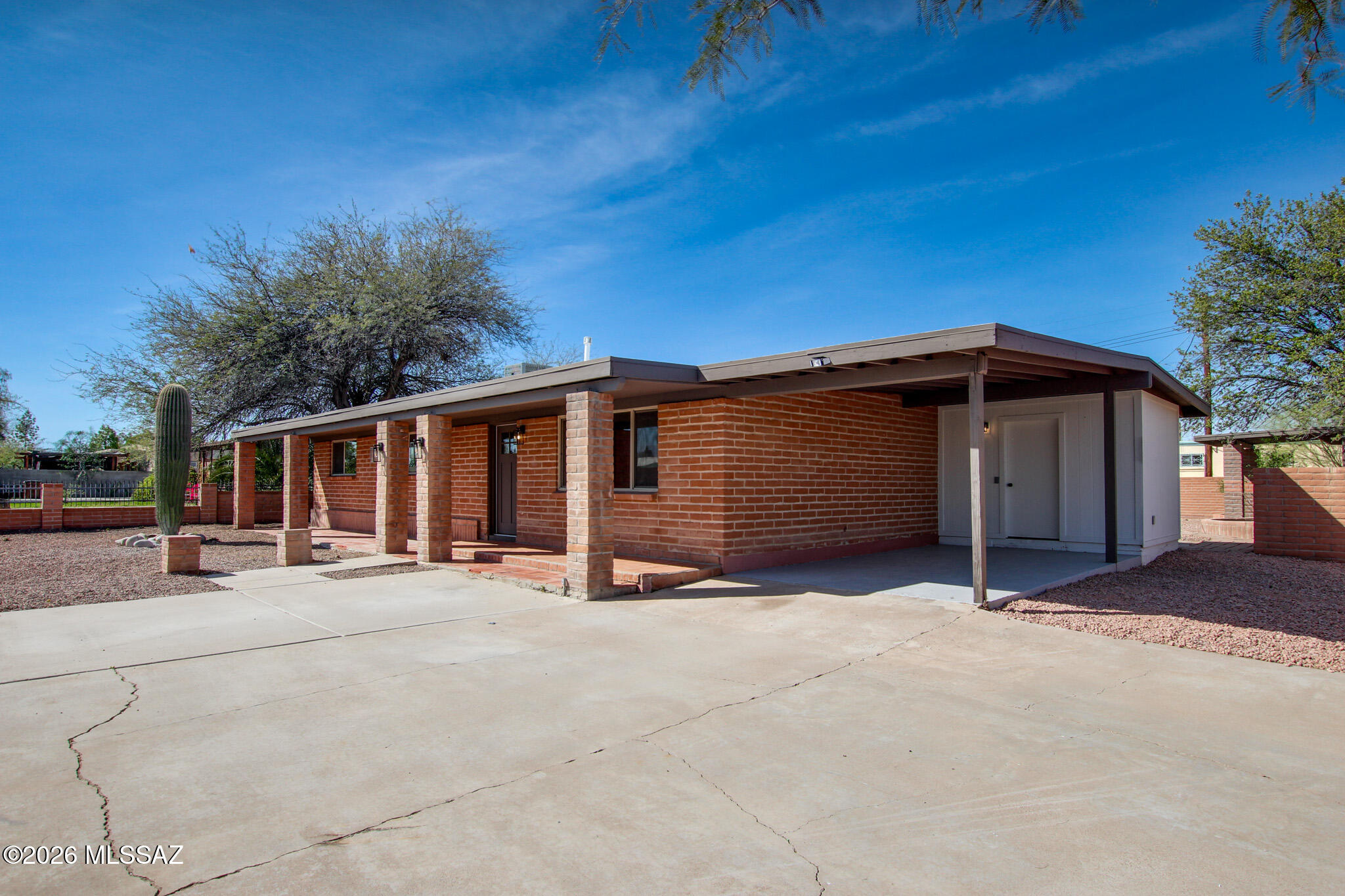 2700 W San Paulus Road