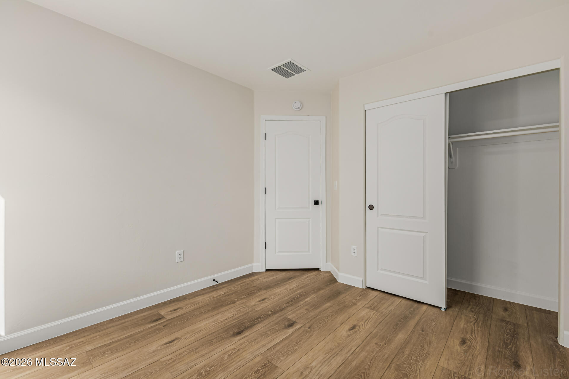 8046 W Misty Brook Place