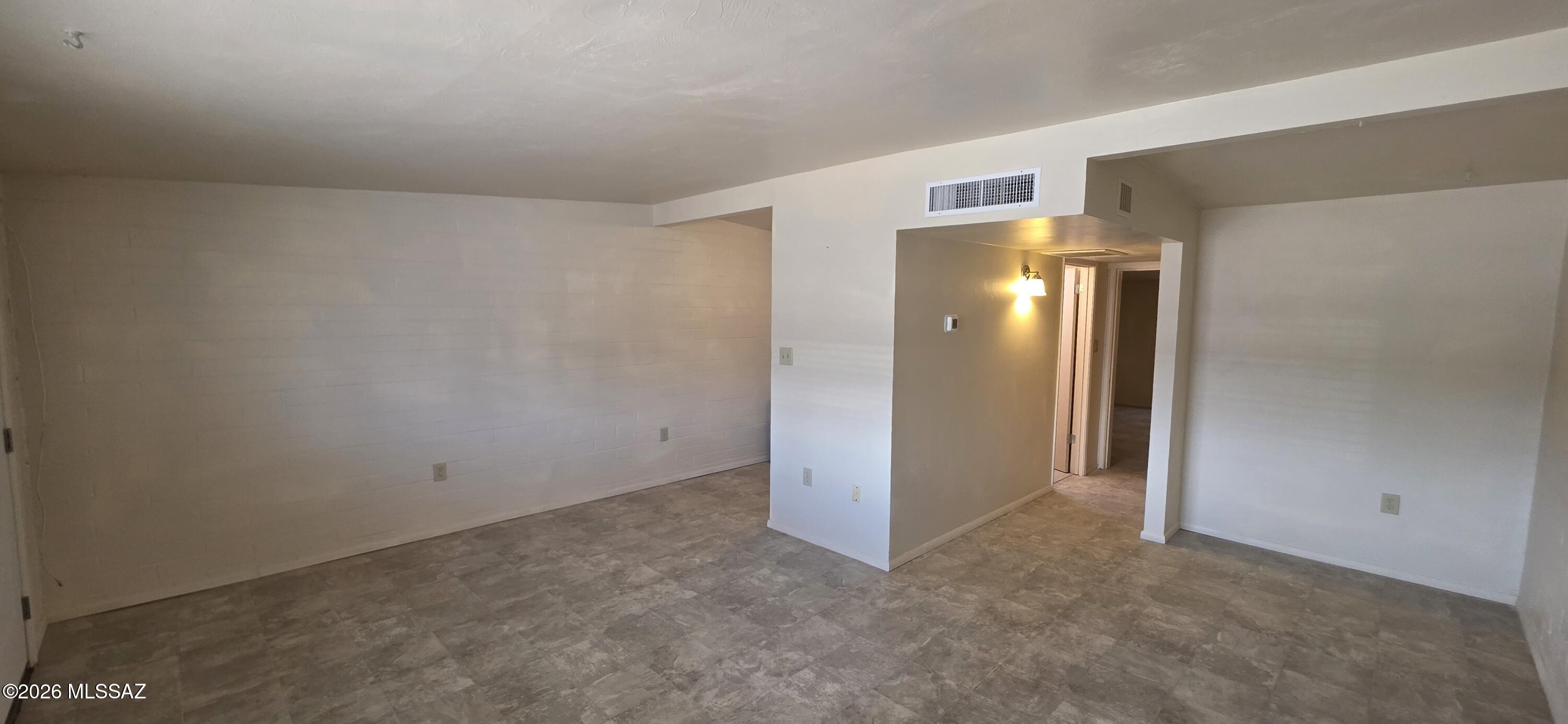 1123 E Kentucky Street 101