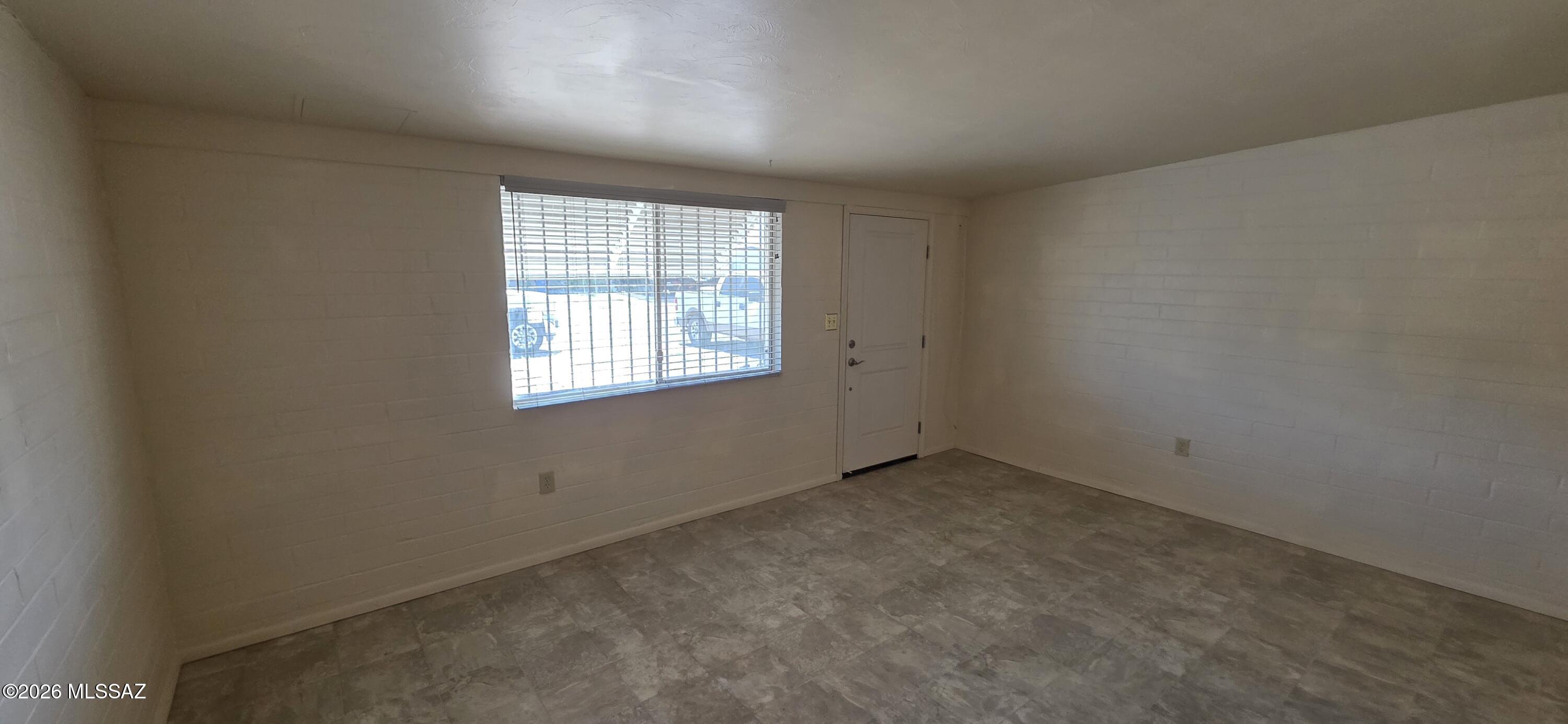 1123 E Kentucky Street 101
