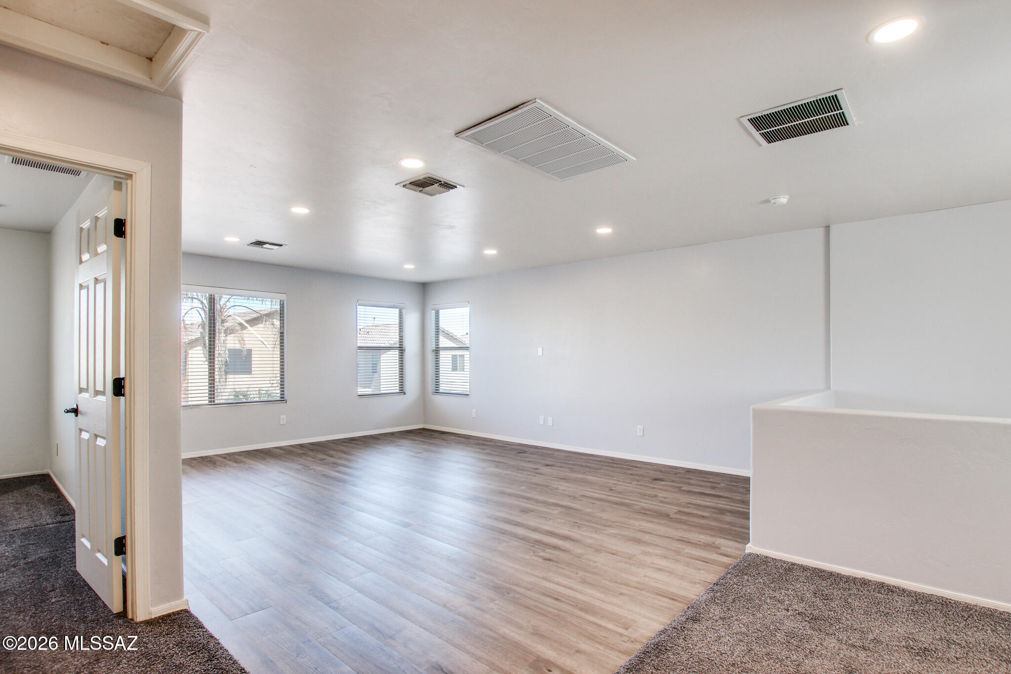 694 W Amber Sun Drive