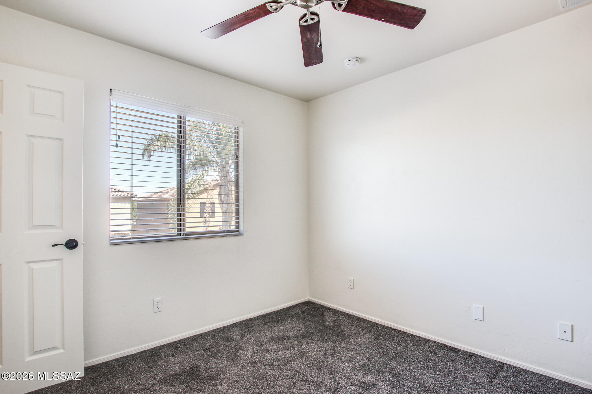 694 W Amber Sun Drive