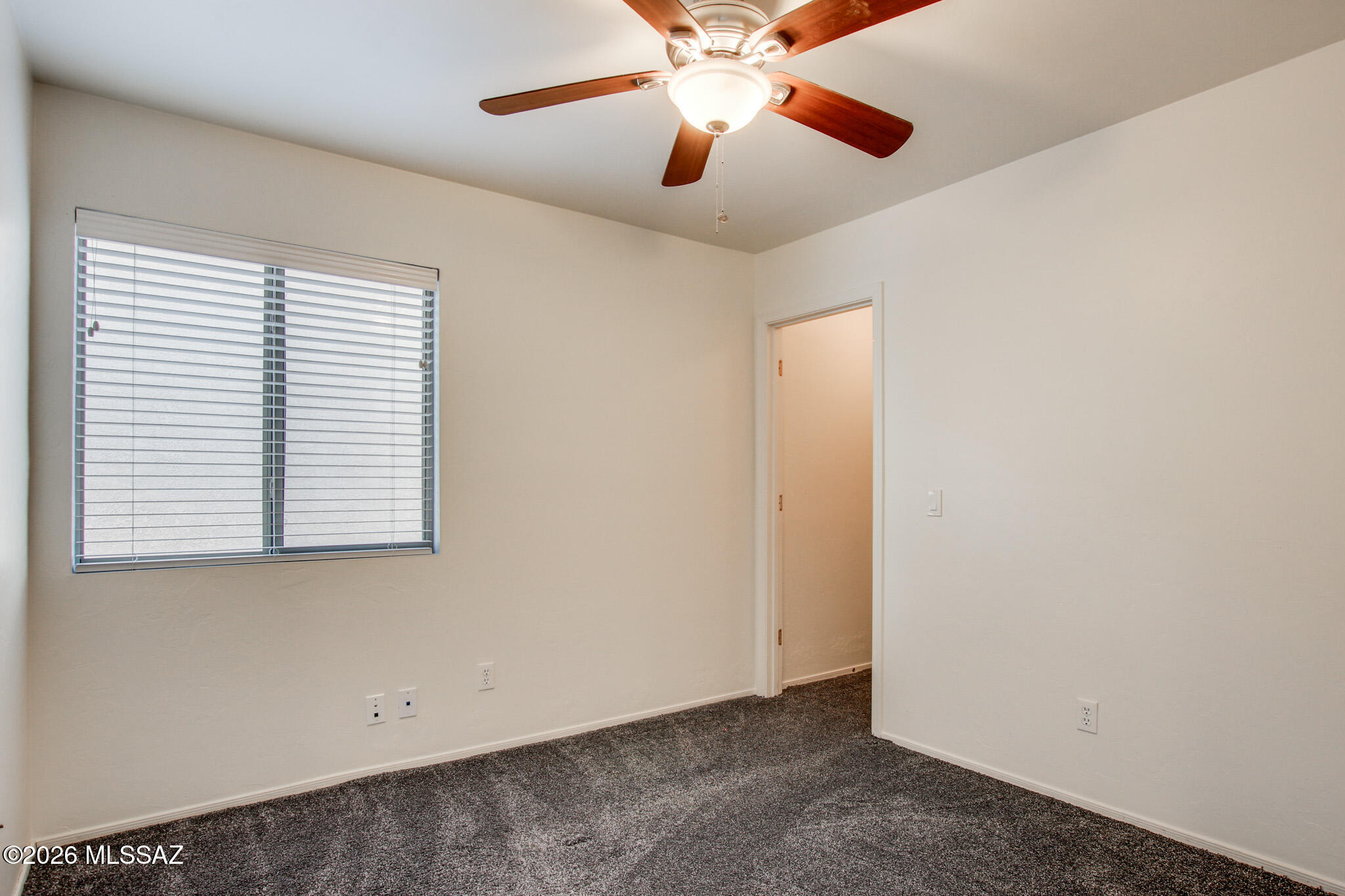 694 W Amber Sun Drive