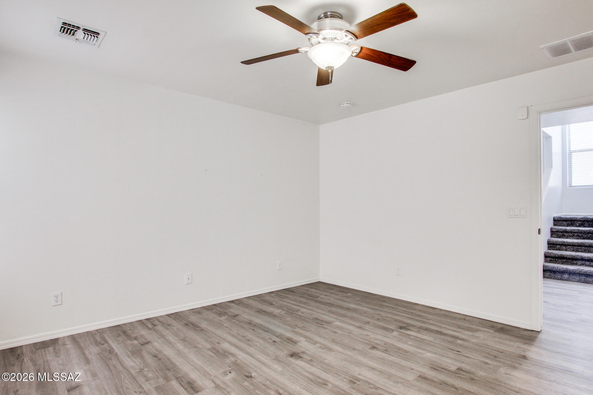 694 W Amber Sun Drive