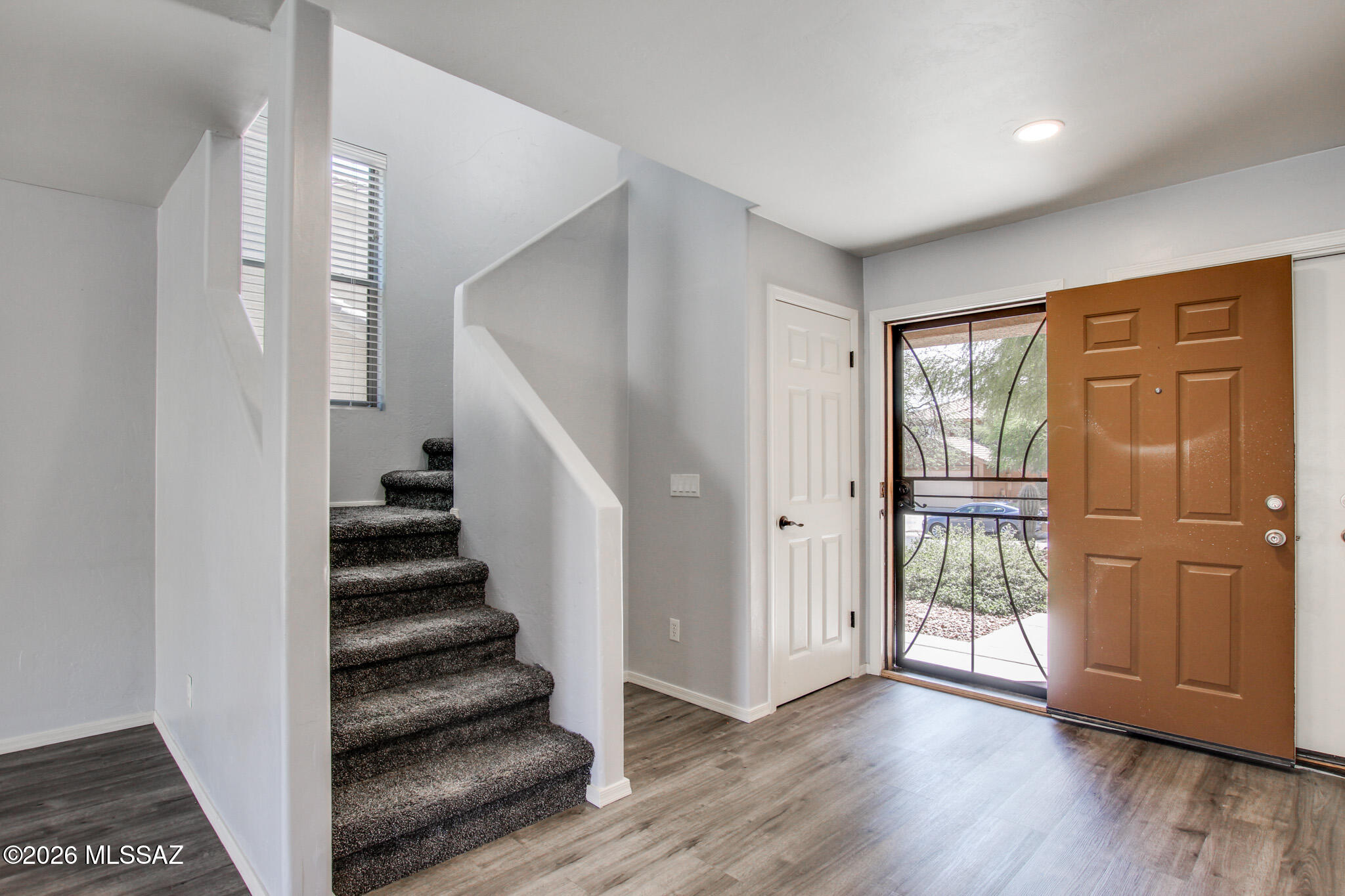 694 W Amber Sun Drive