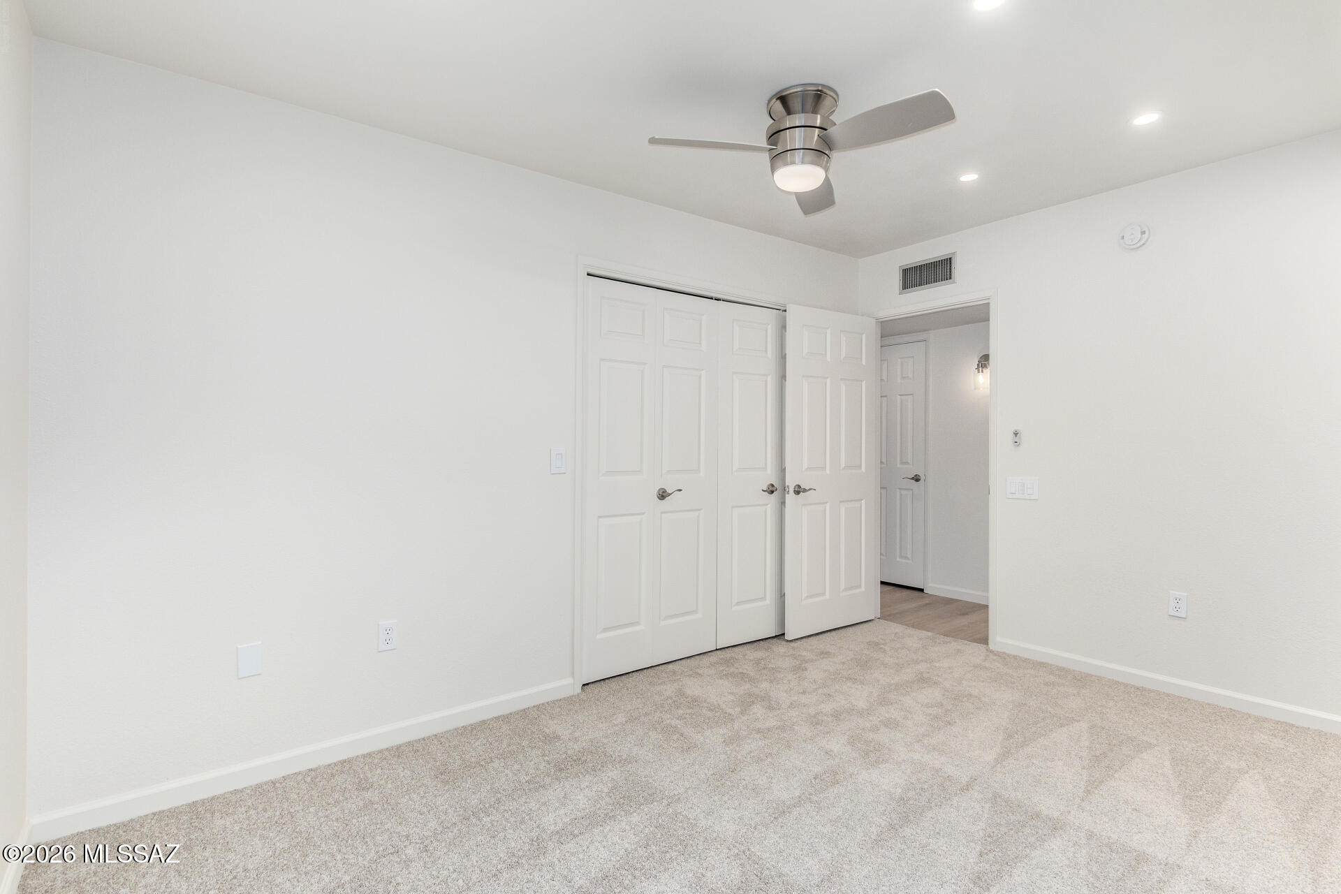 750 W Camino Iturbide