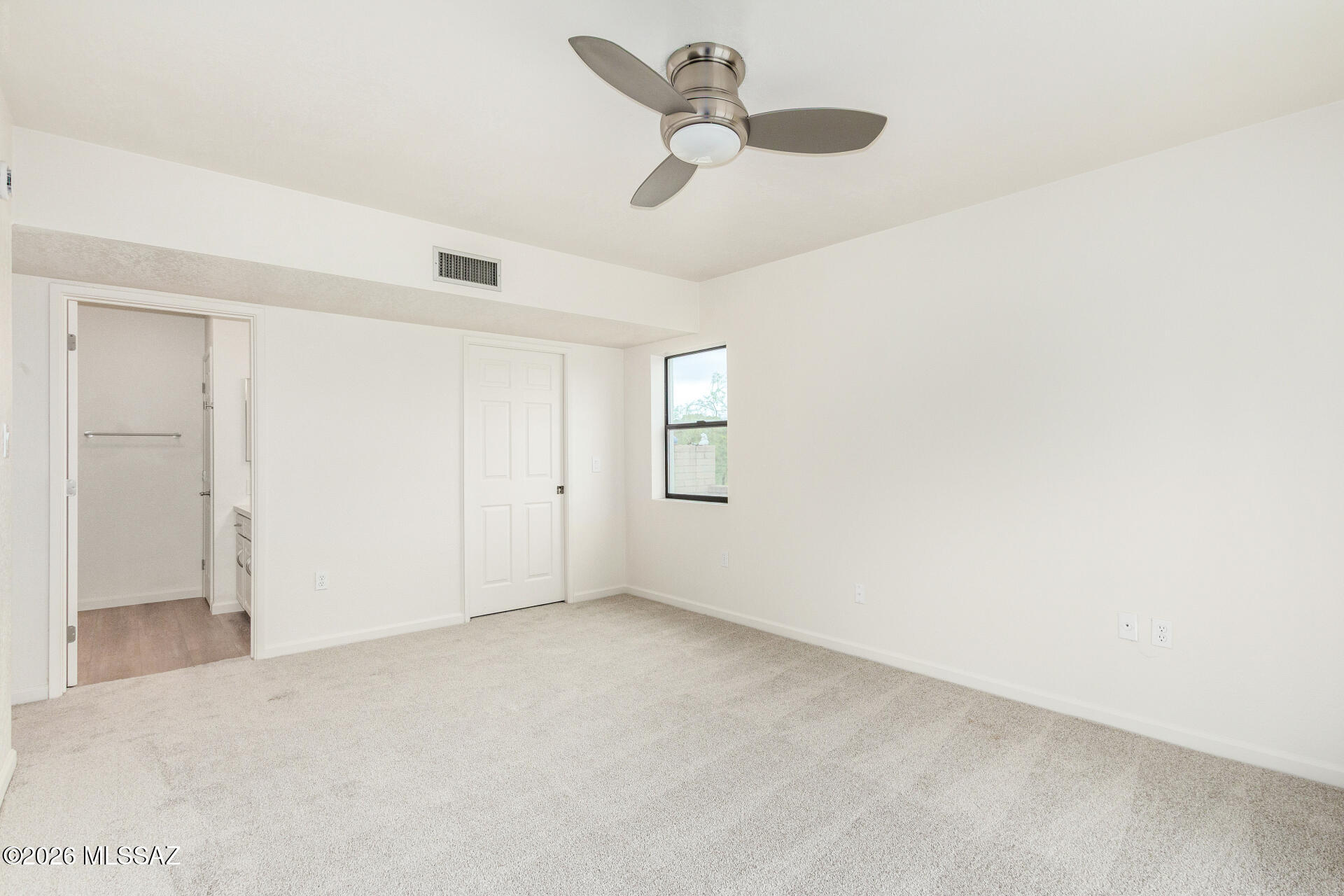 750 W Camino Iturbide