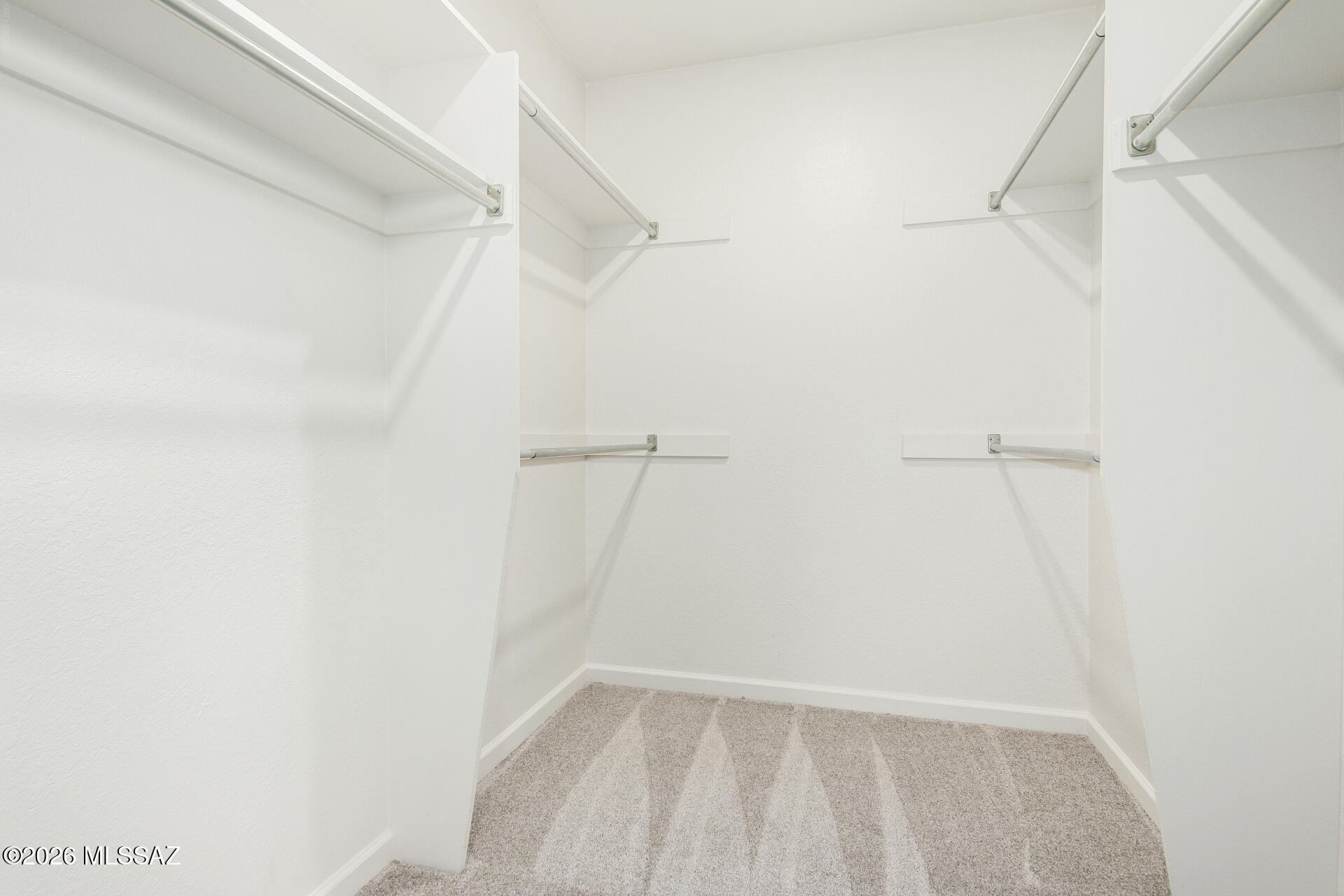 750 W Camino Iturbide