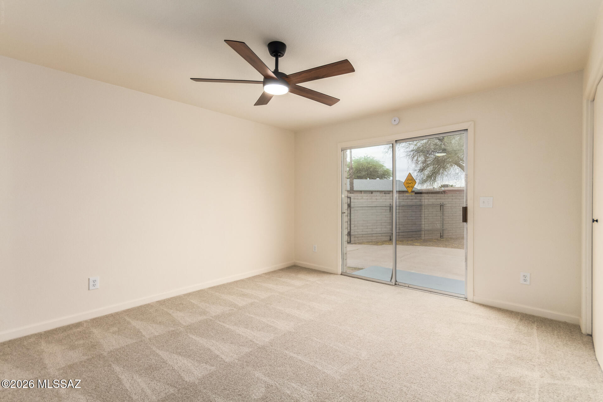 5174 Mountain Avenue