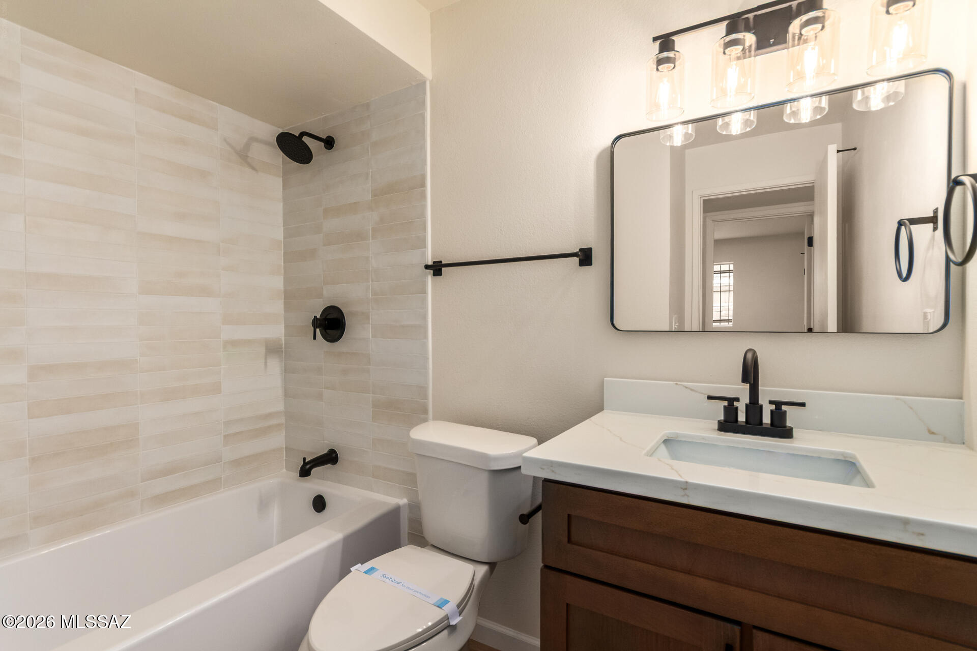 5174 Mountain Avenue