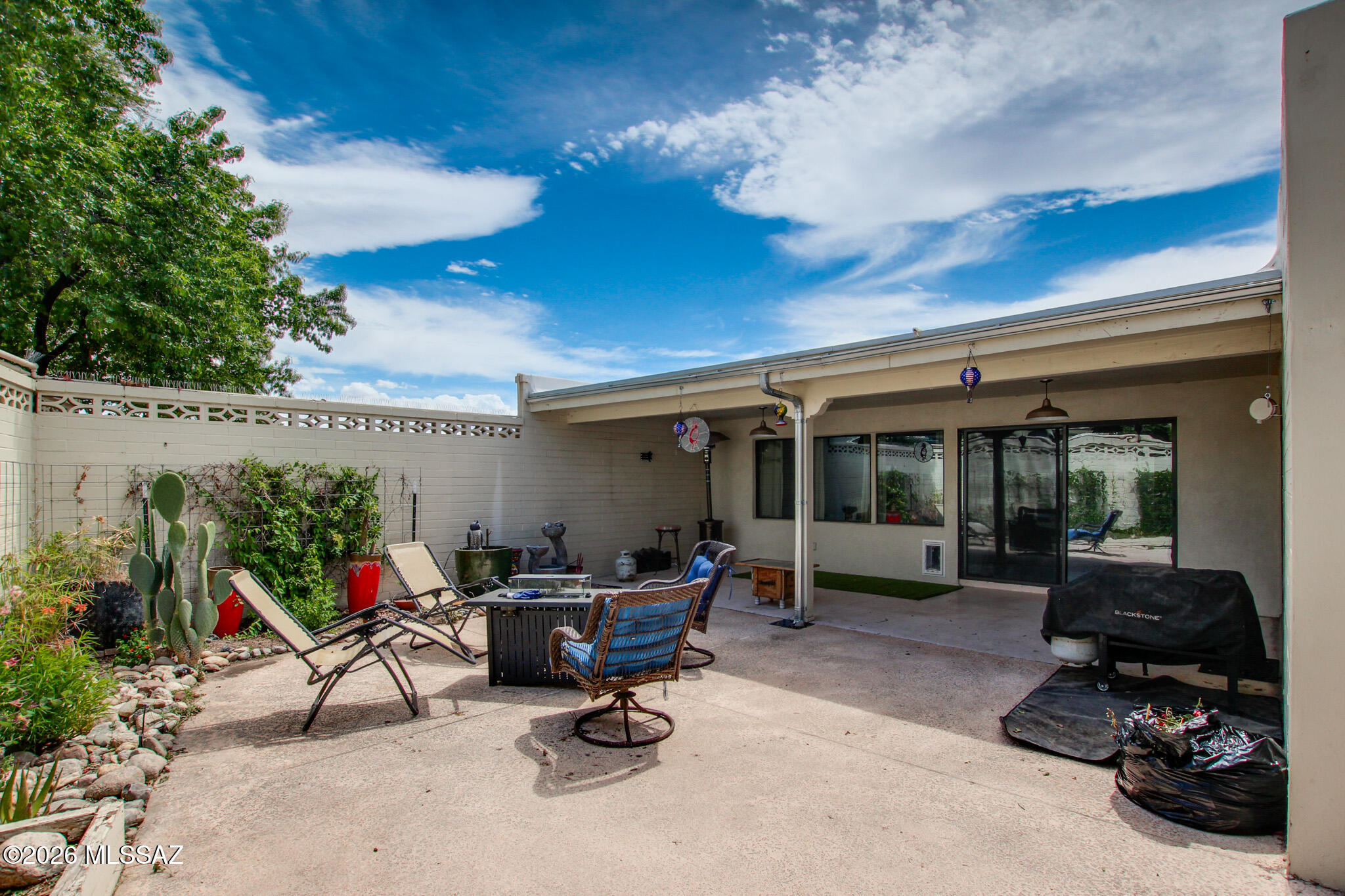 6100 N Oracle Road 19