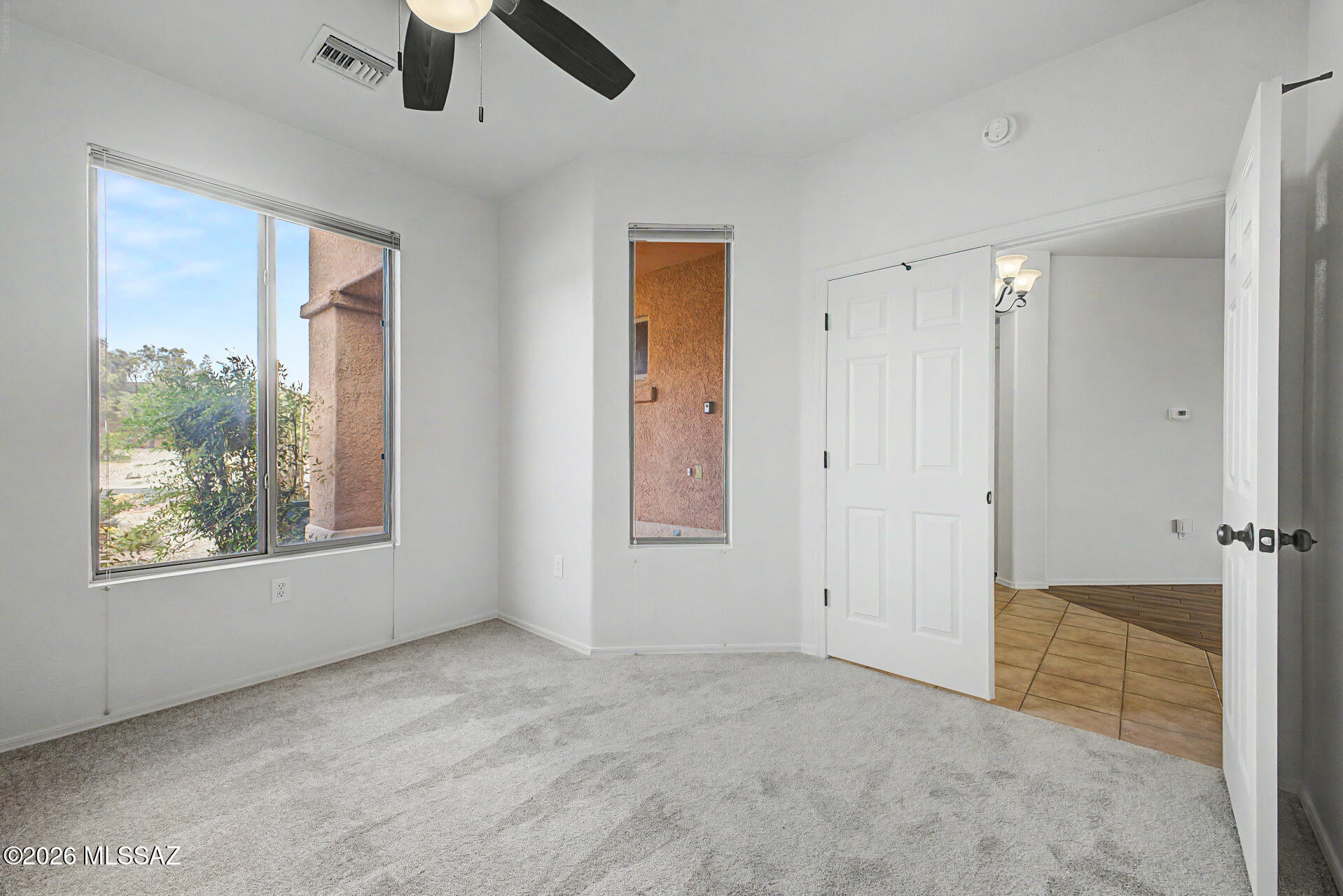 2233 W Gramercy Drive