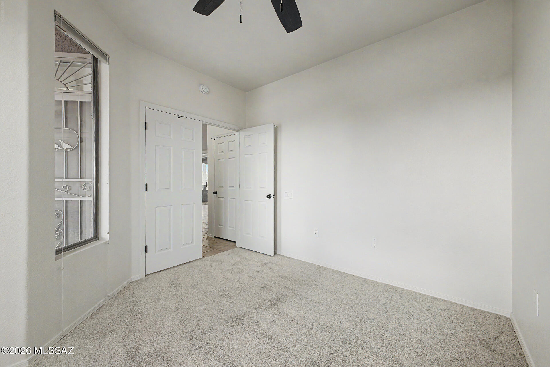 2233 W Gramercy Drive