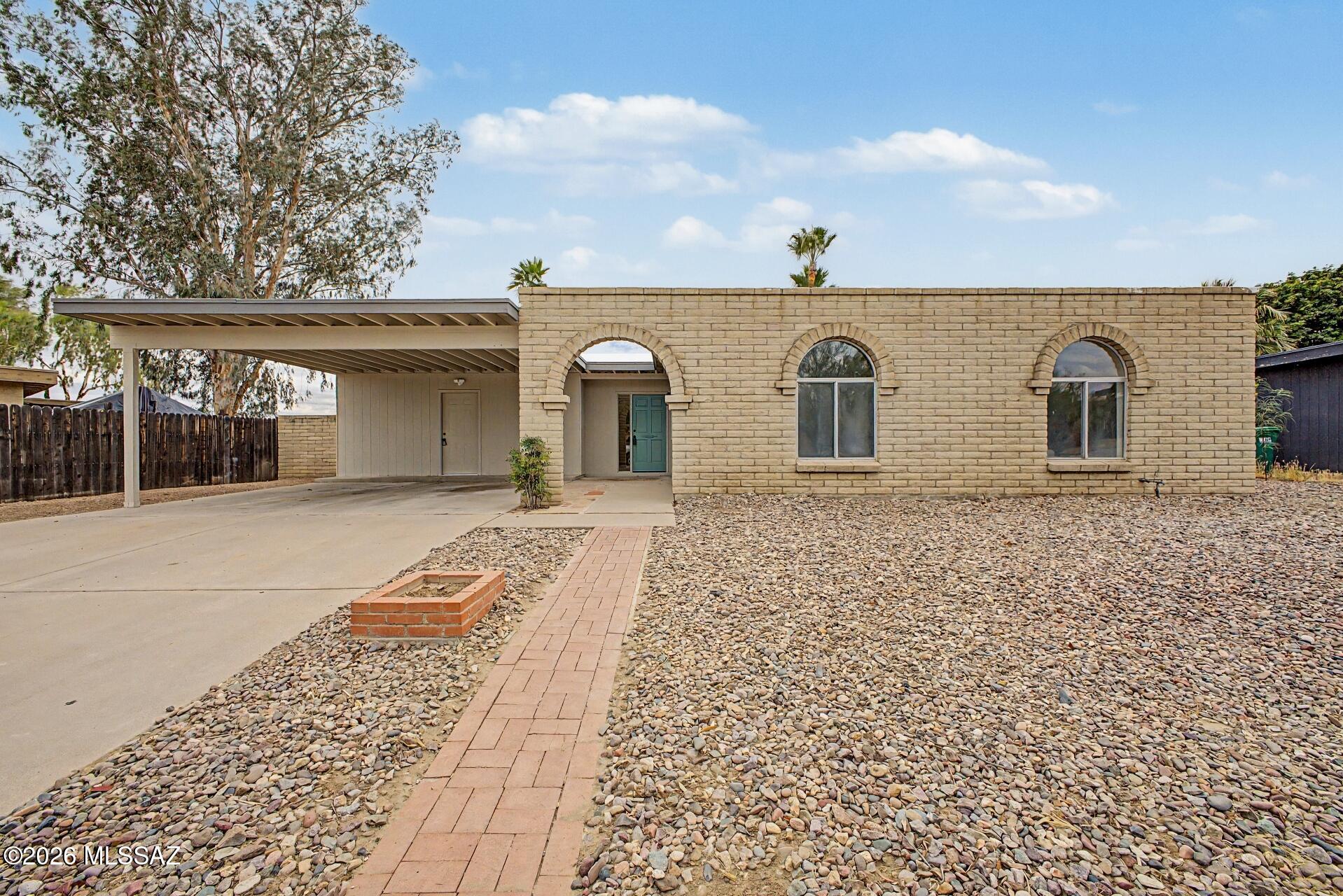 3343 W Marlene Street