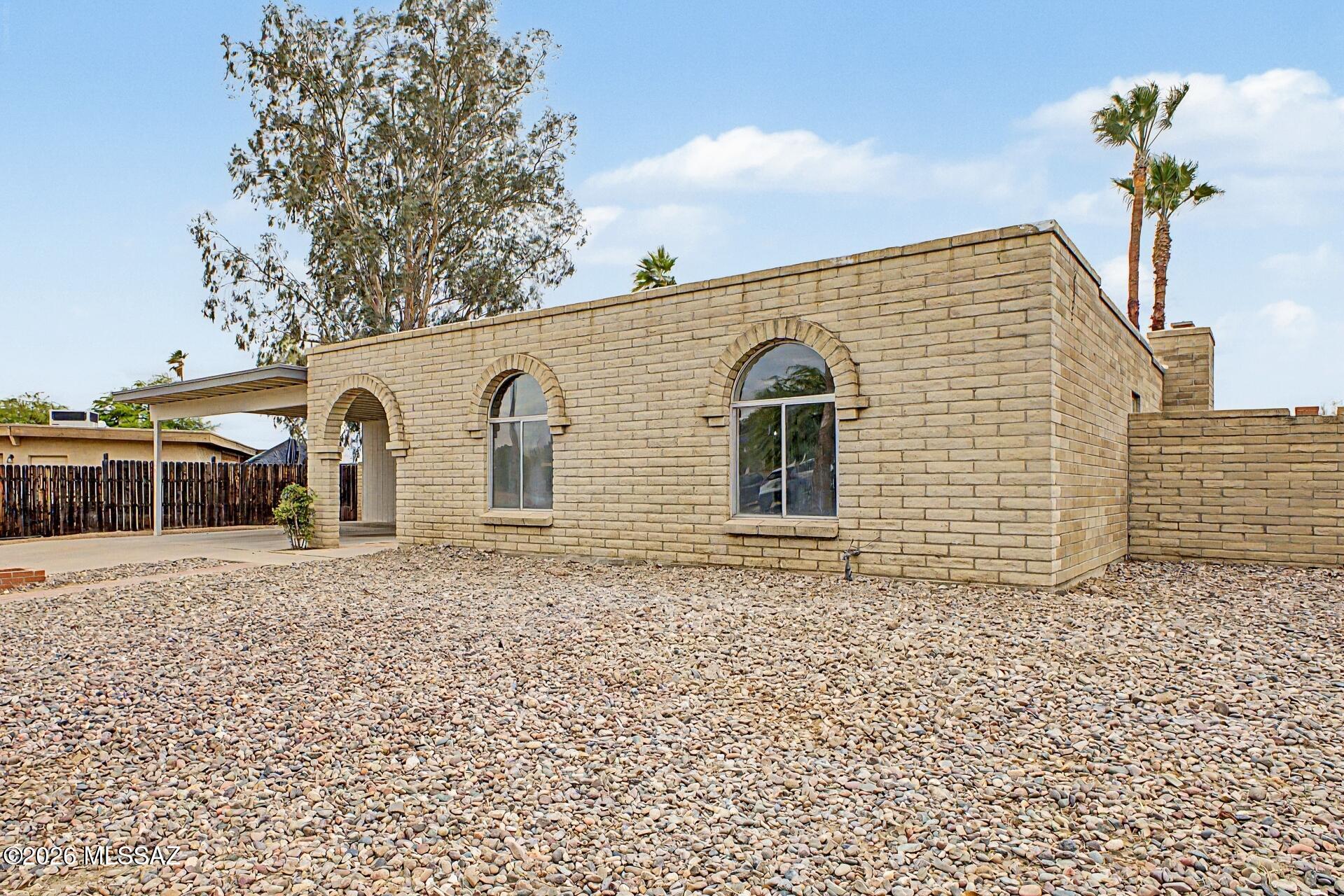 3343 W Marlene Street