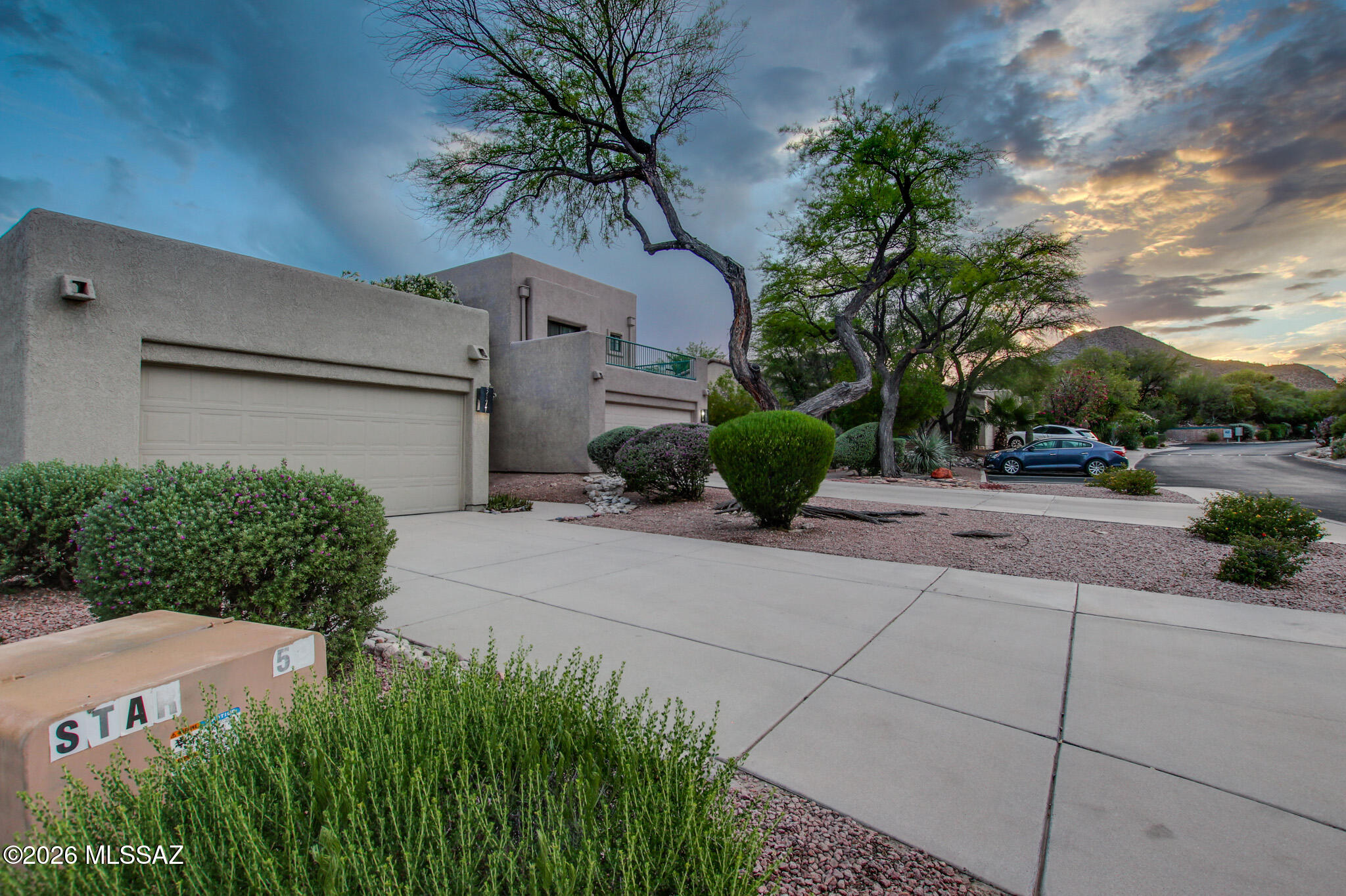 3171 W Champagne Drive