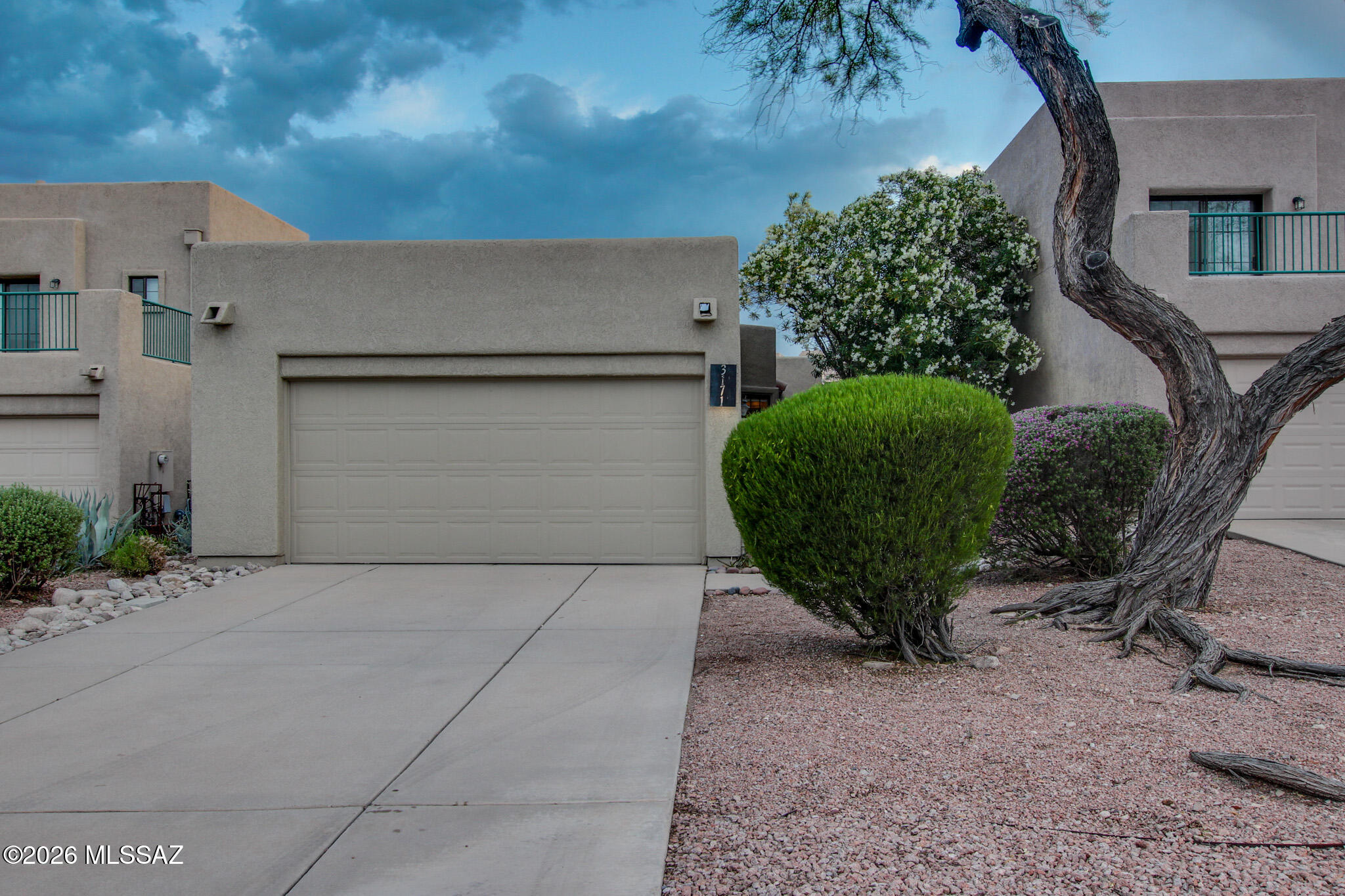 3171 W Champagne Drive