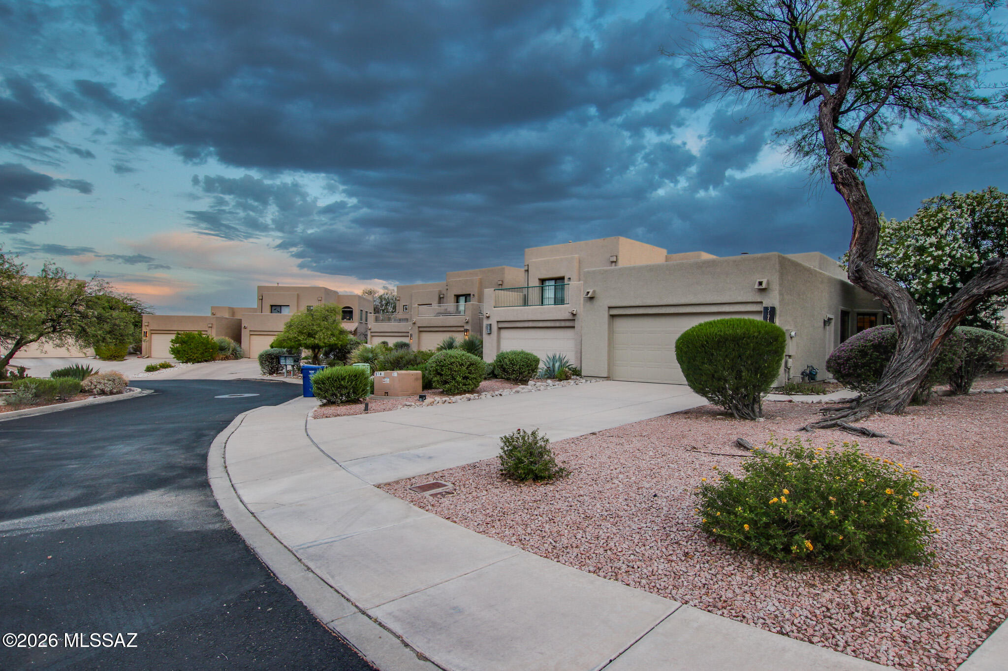 3171 W Champagne Drive