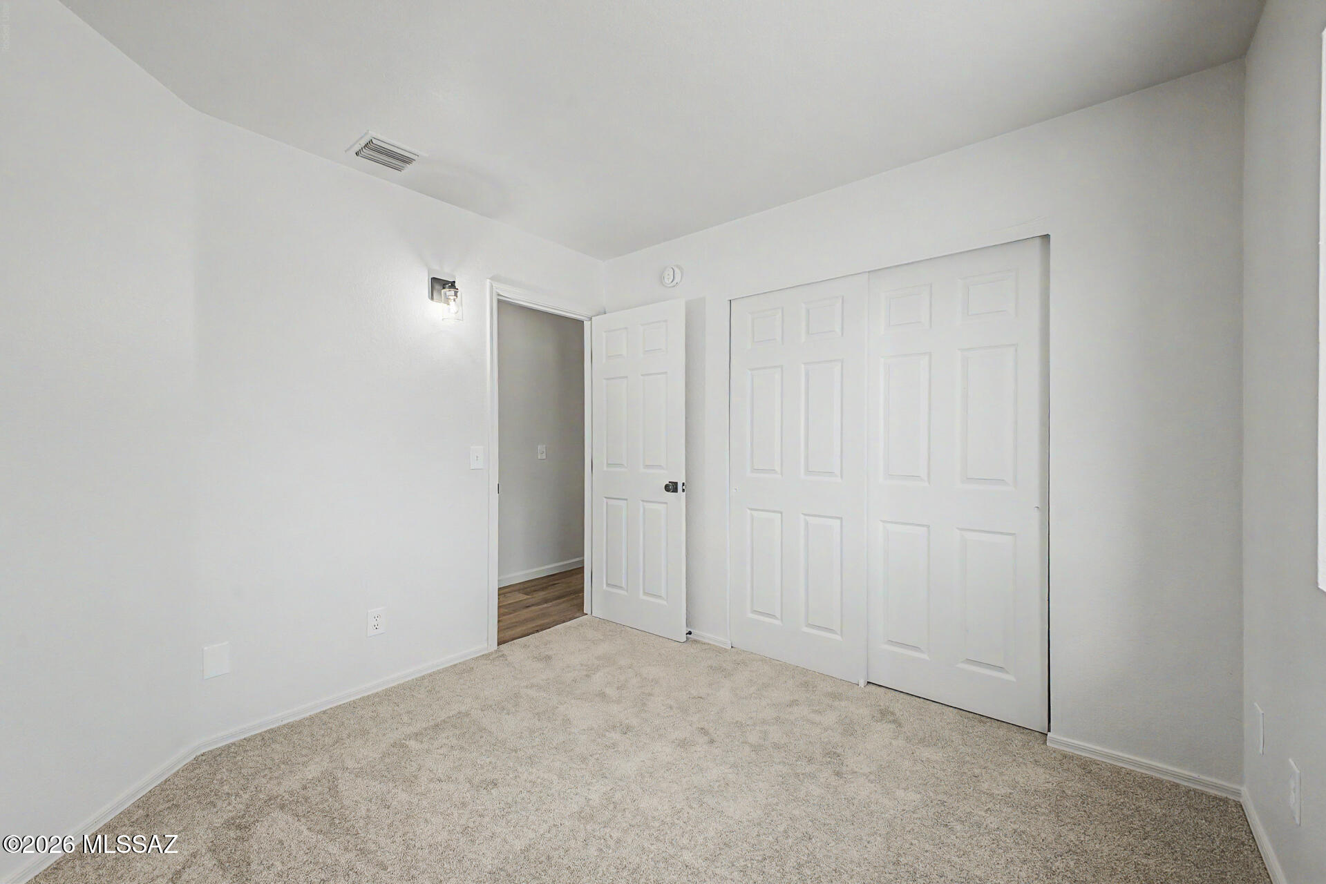 681 N Calle Rinconado