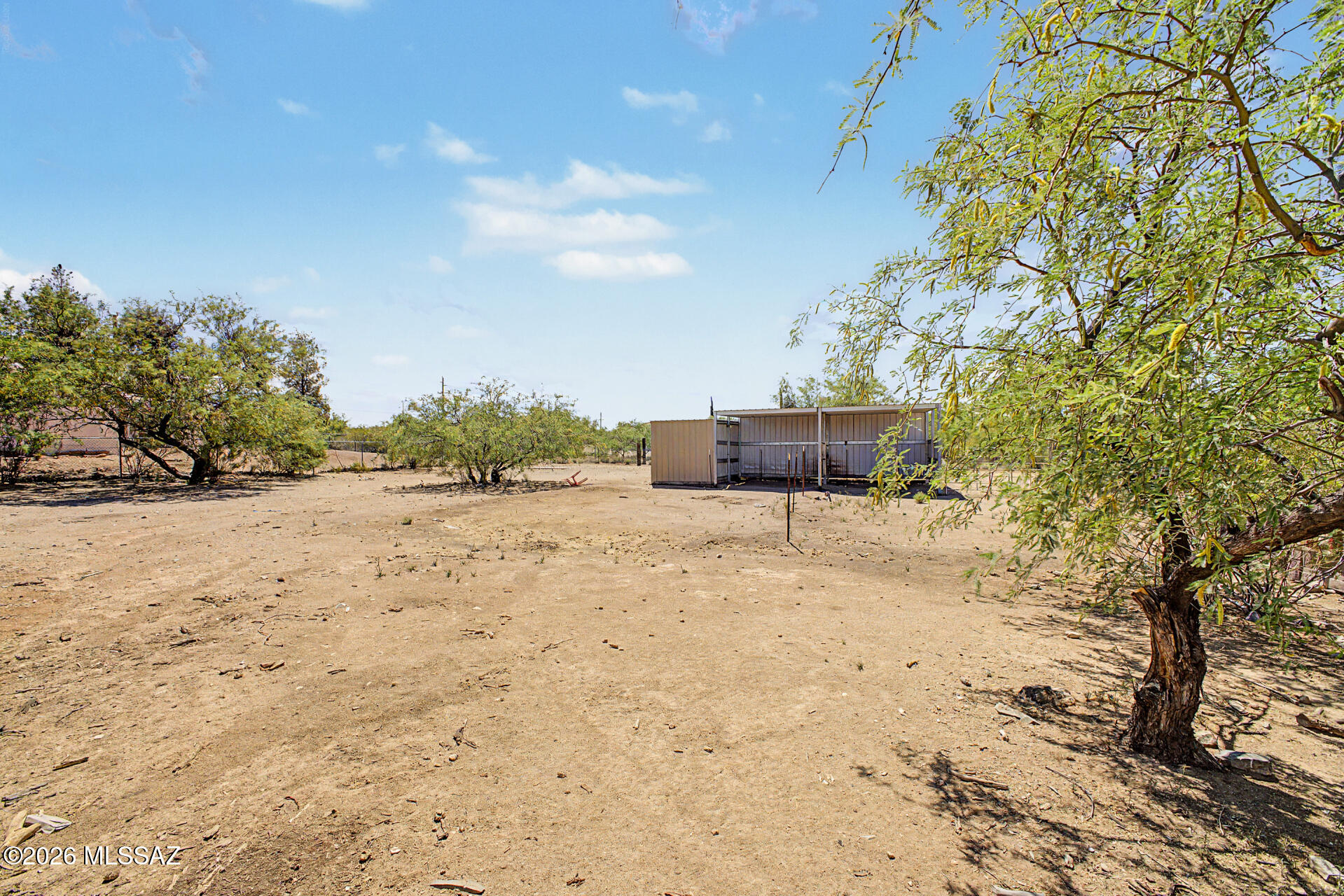 681 N Calle Rinconado