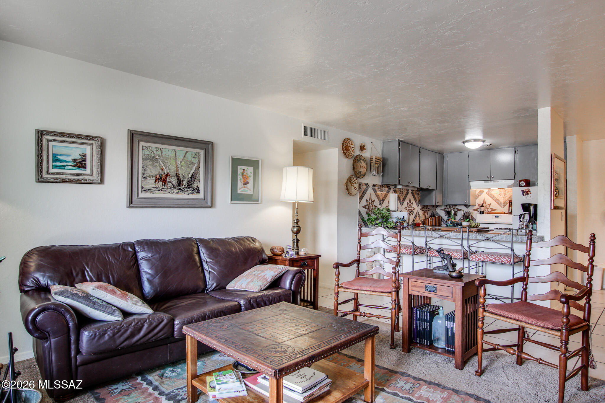 812 S Langley Avenue 102