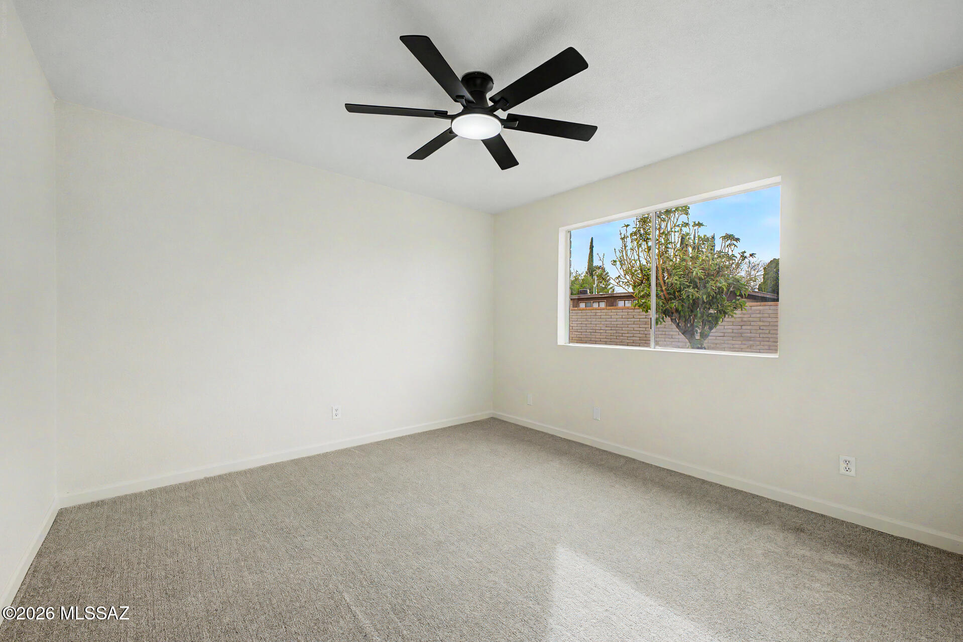 5025 E Evergreen Drive