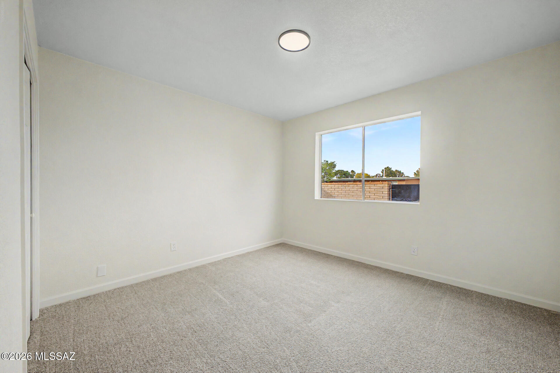 5025 E Evergreen Drive