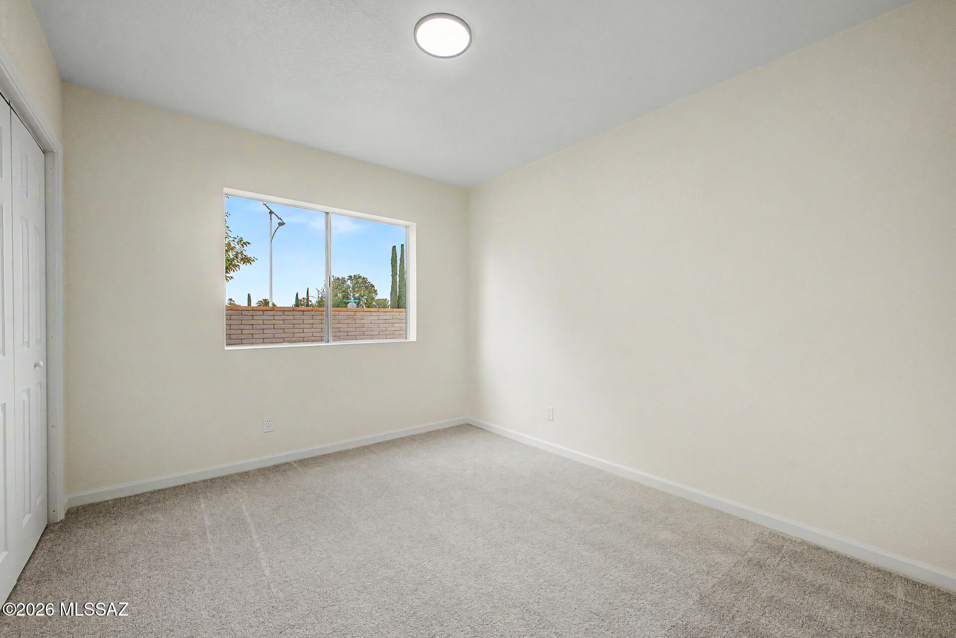 5025 E Evergreen Drive