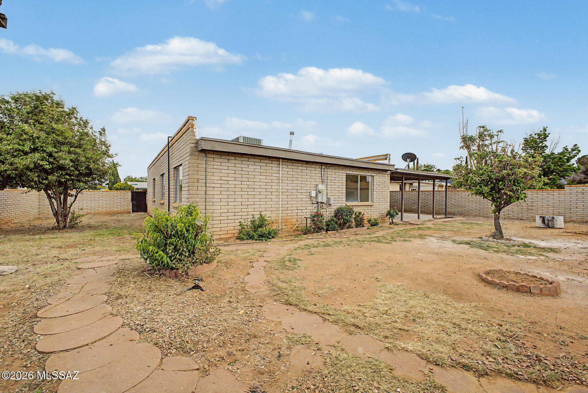 5025 E Evergreen Drive