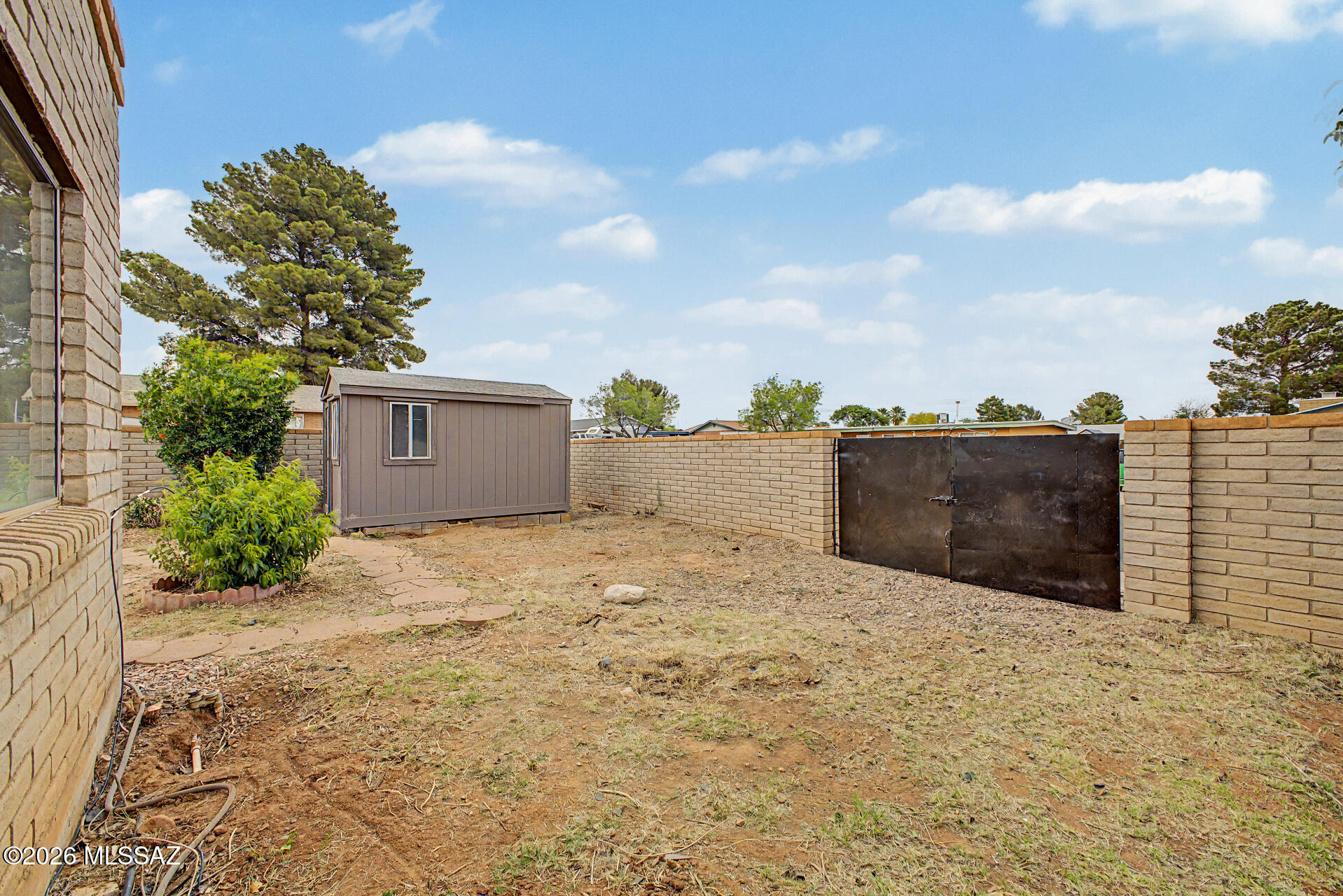 5025 E Evergreen Drive