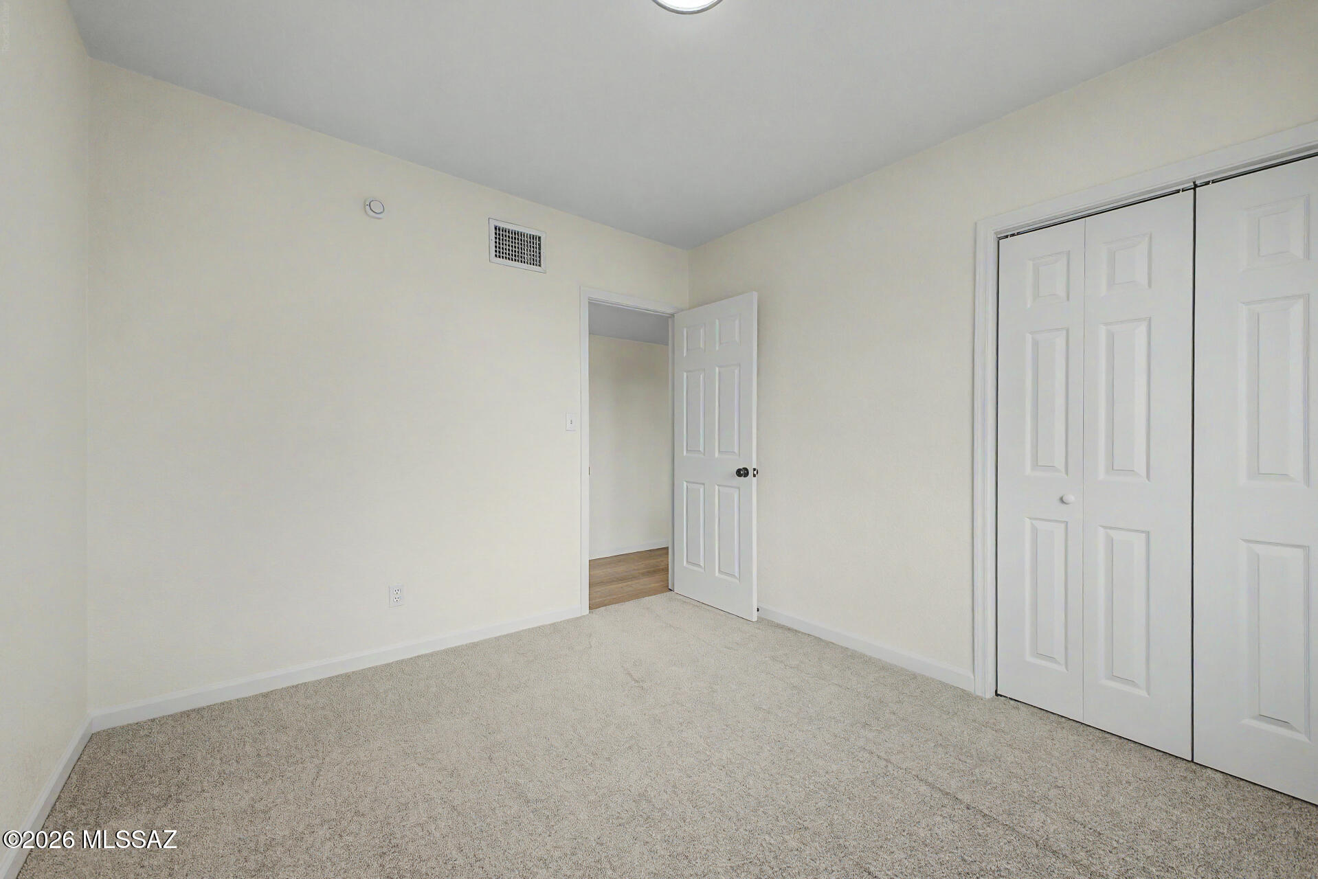 5025 E Evergreen Drive