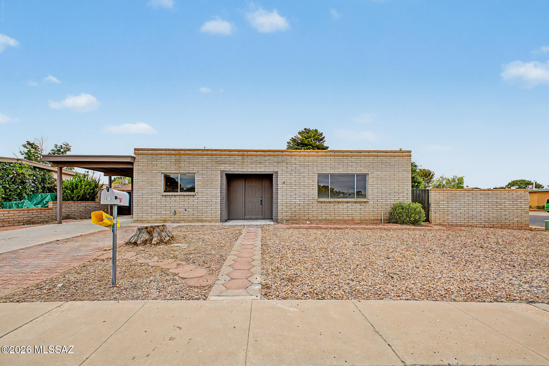 5025 E Evergreen Drive