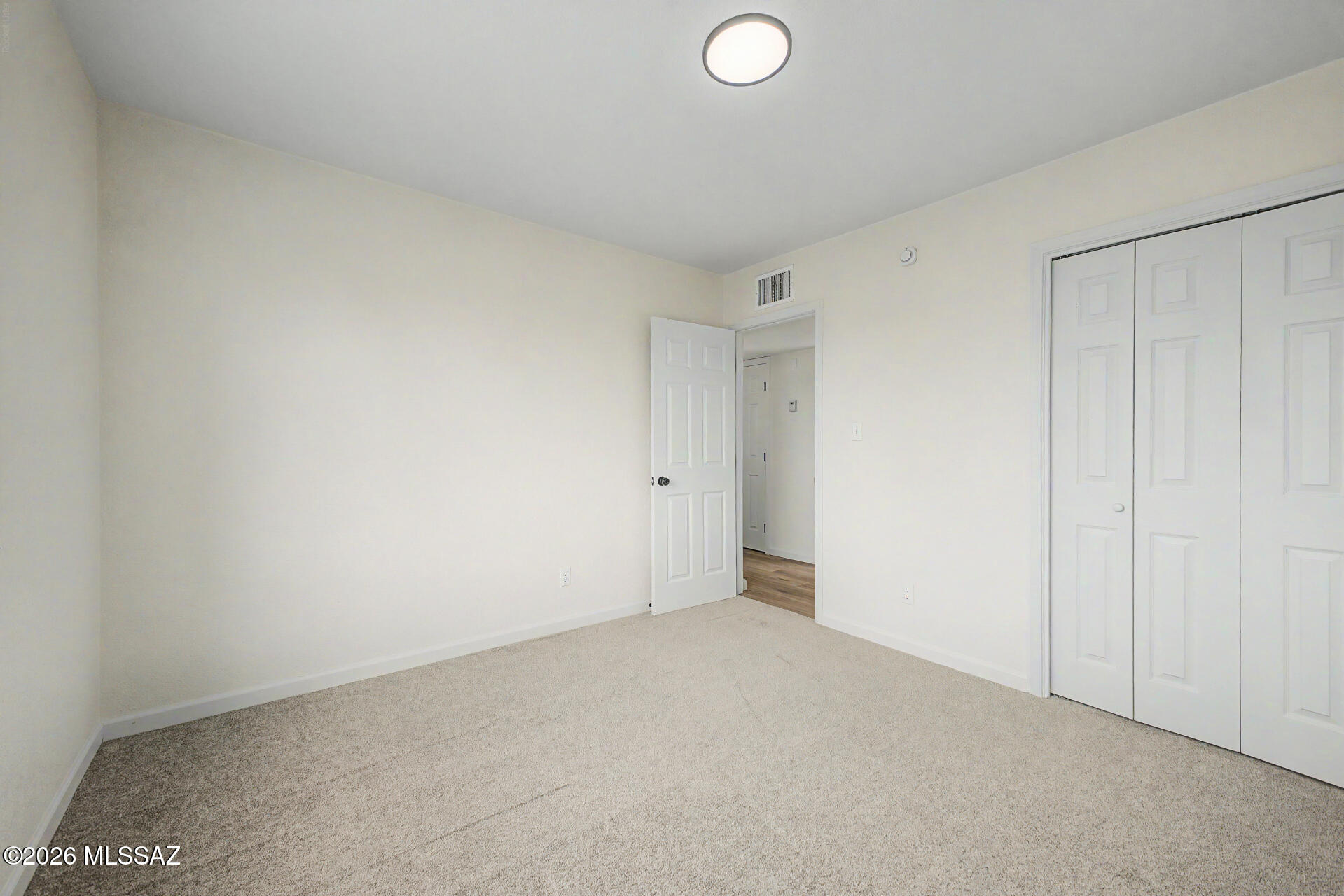 5025 E Evergreen Drive