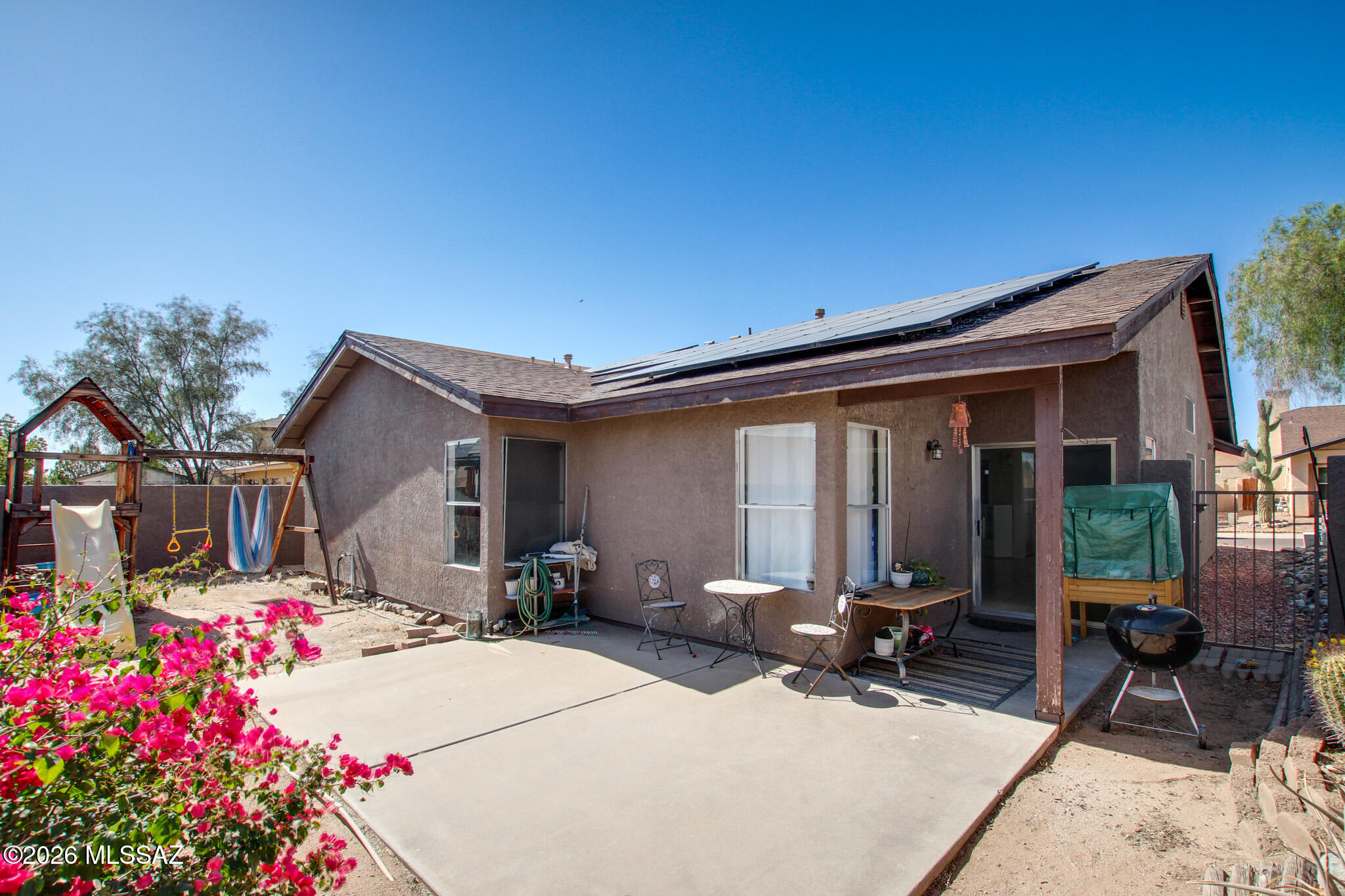 4697 W Globeberry Street